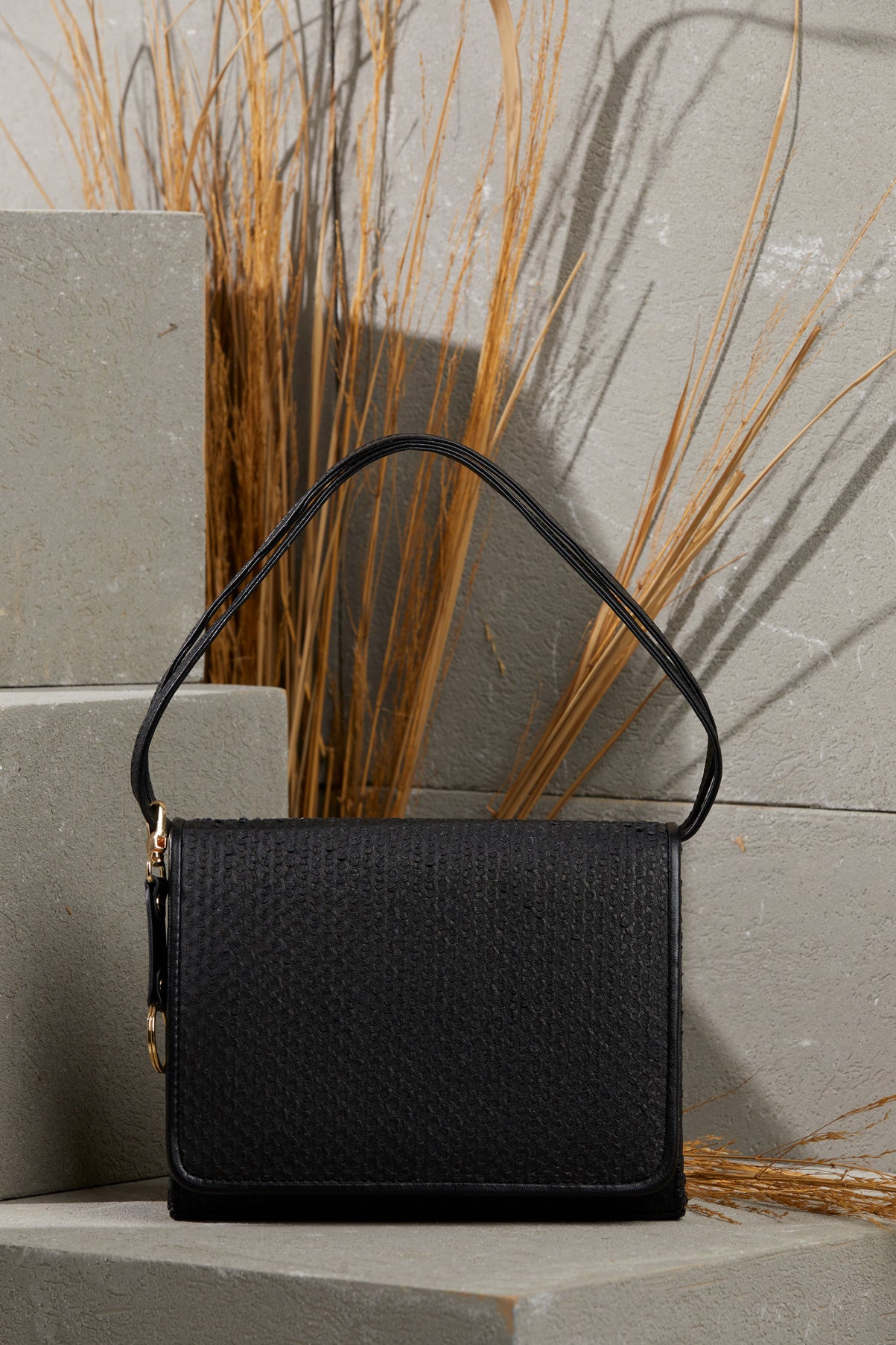 Çıtçıt Kapama İçi Cepli Deri Çanta