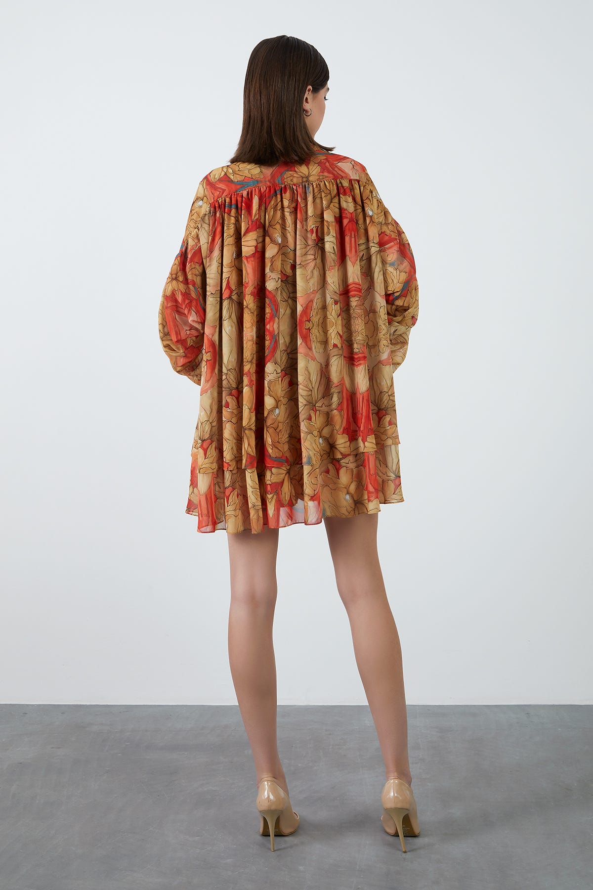 Çiçek Desenli Şifon Mini Elbise