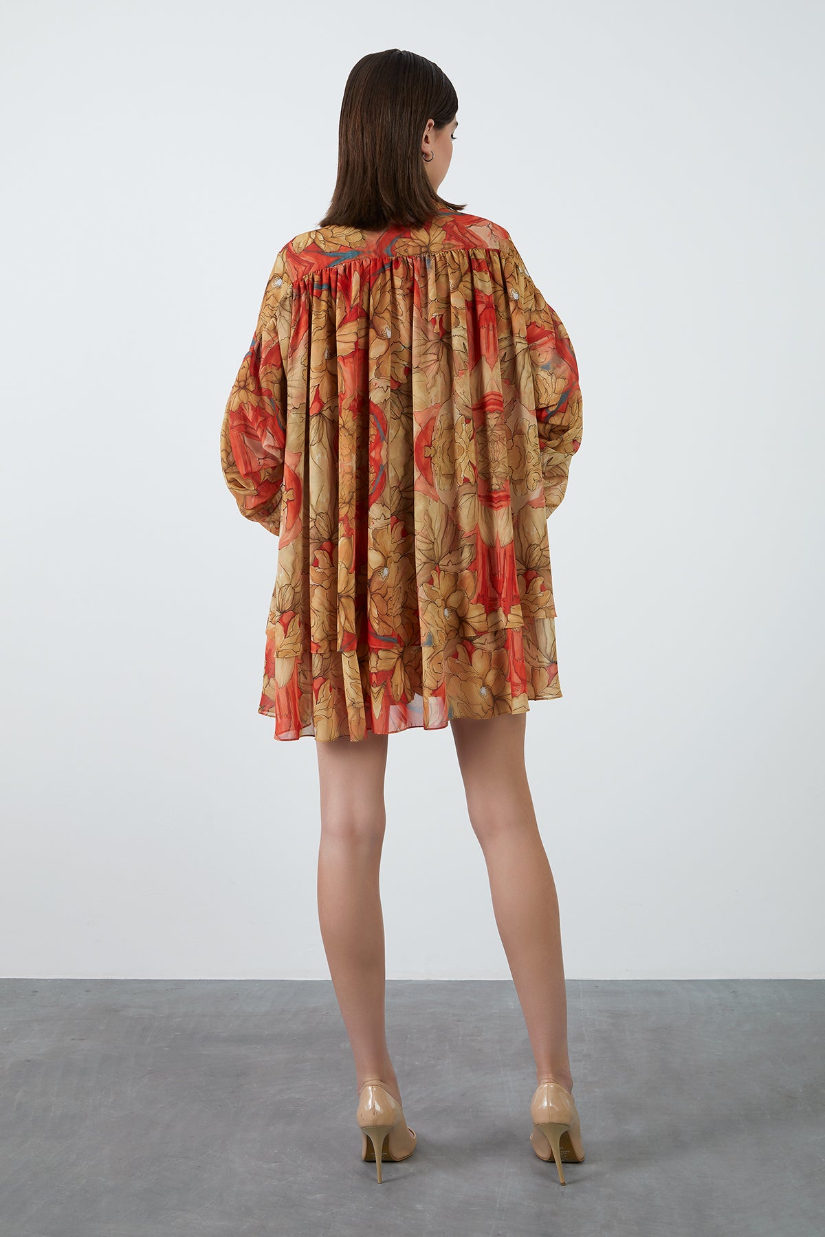 Çiçek Desenli Şifon Mini Elbise