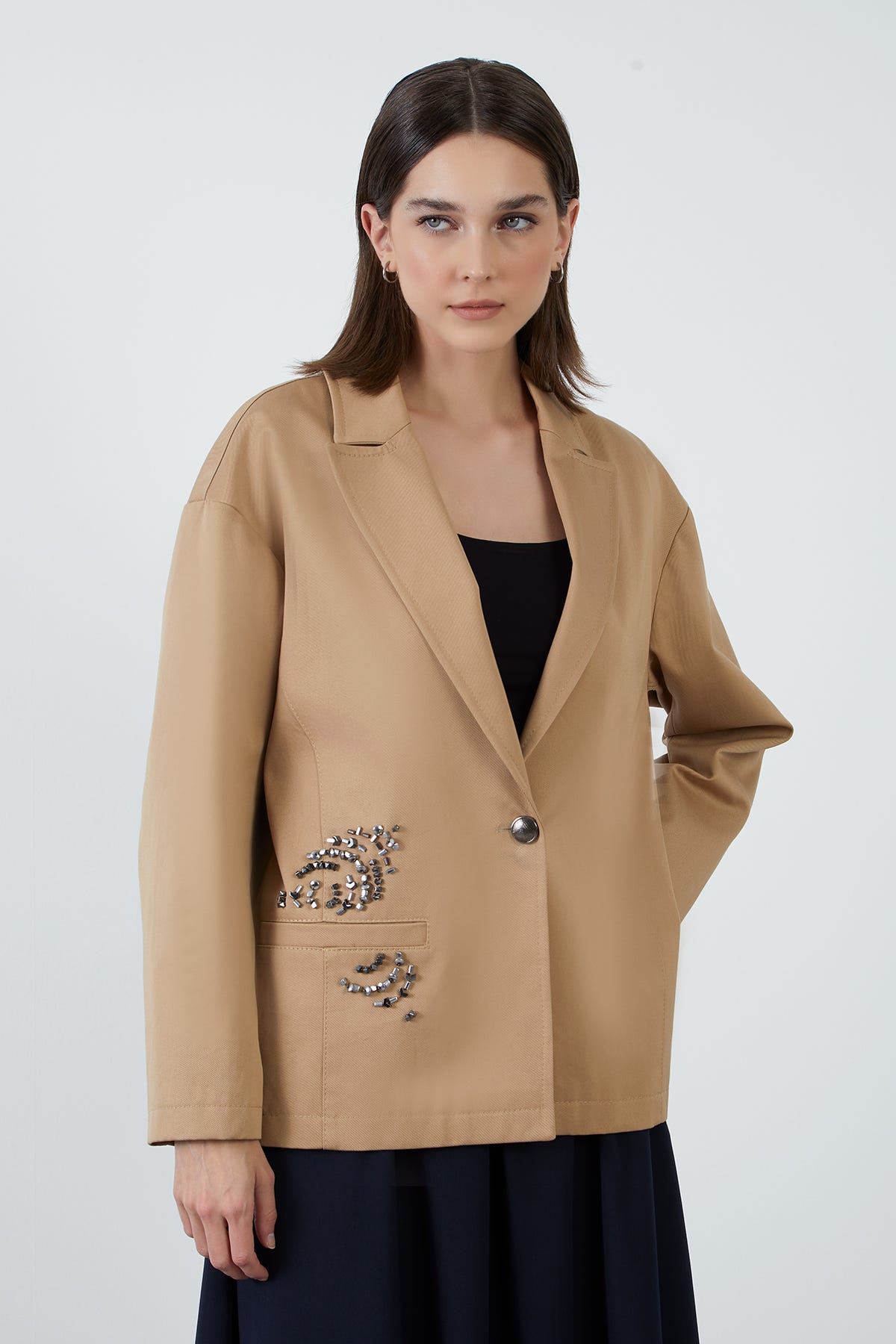 İşleme Detaylı Blazer Ceket