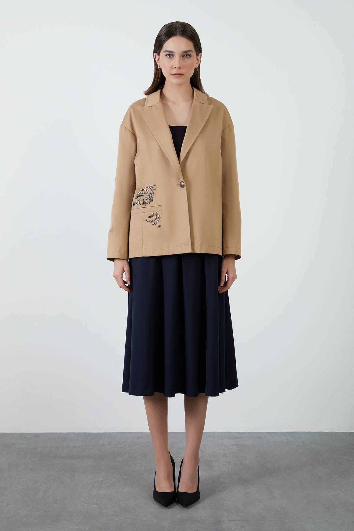 İşleme Detaylı Blazer Ceket