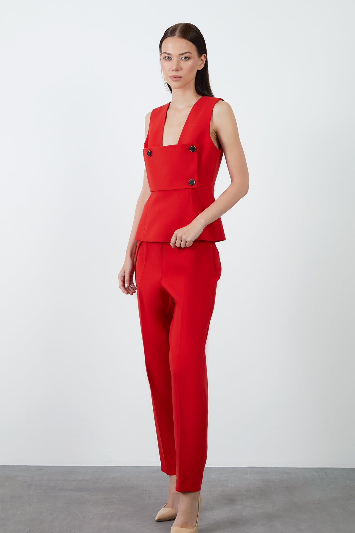 Düğme Detaylı Arkası Fermuarlı Bluz