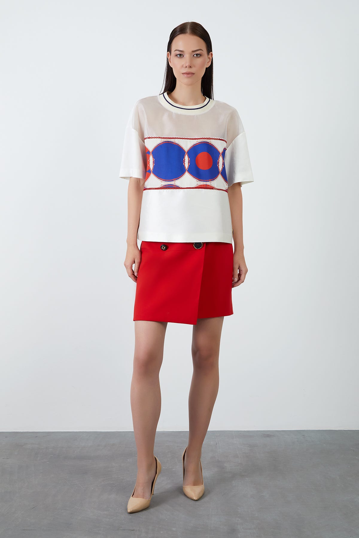 Dikiş Detaylı Triko Yaka Üst Beden Transparan Bluz