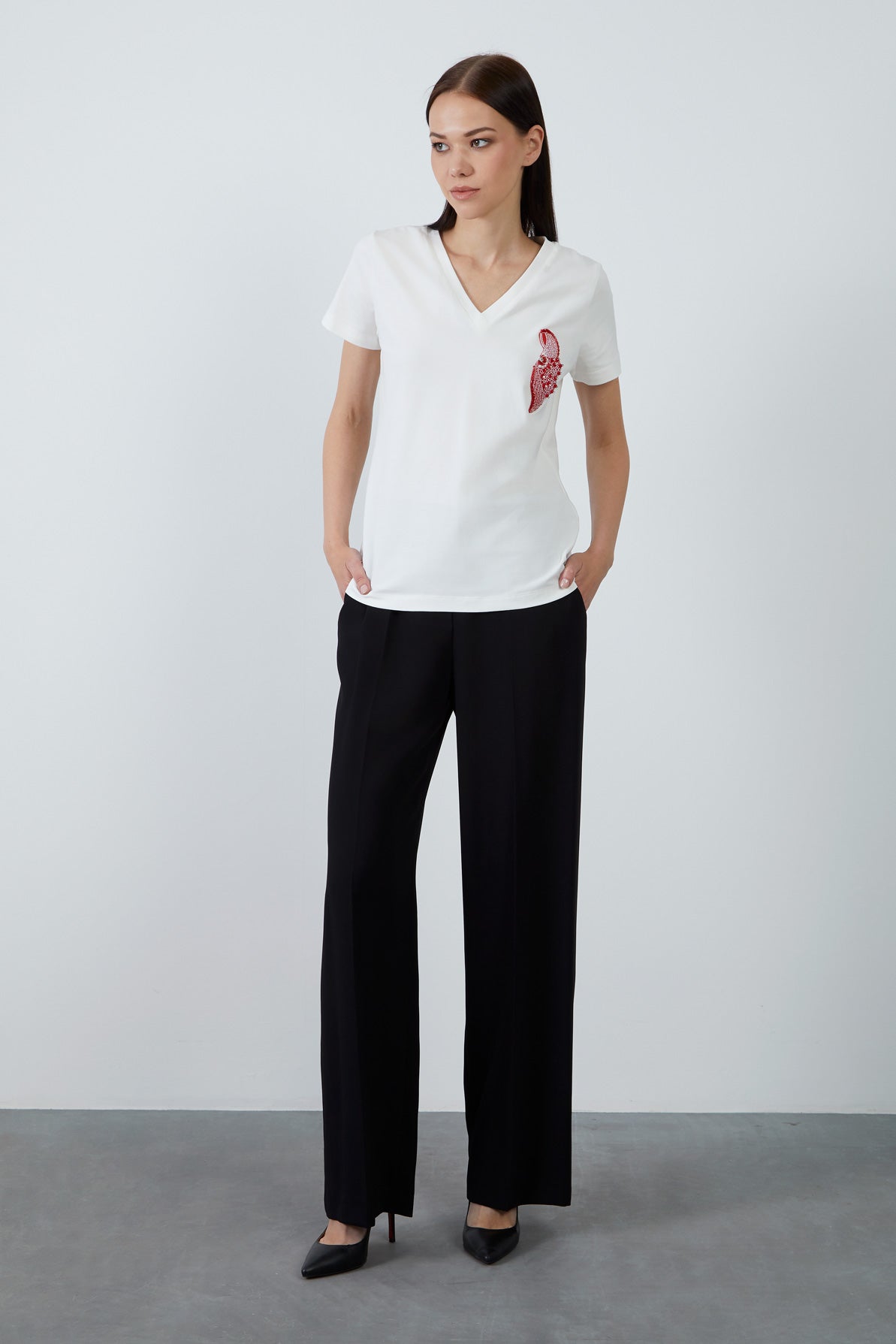 Nakış Detaylı T-shirt