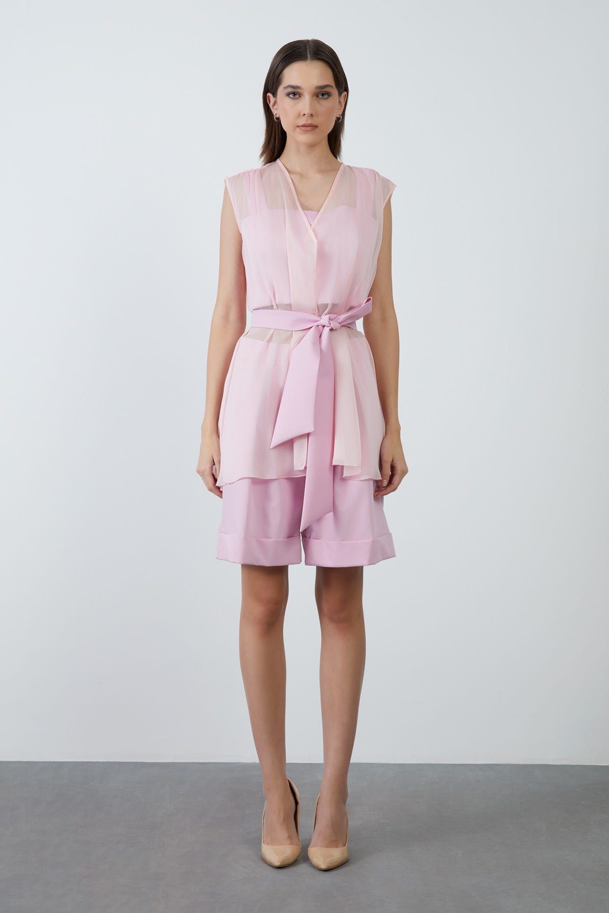 Crop Top Üst Duble Paçalı Şort Yelekli Keten Takım