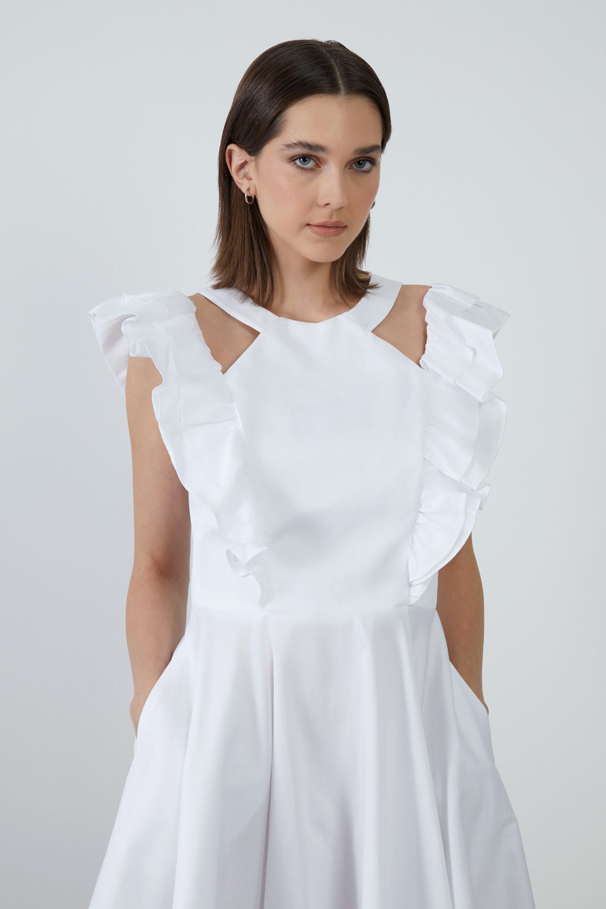 Volan Detaylı Mini Kloş Etekli Elbise