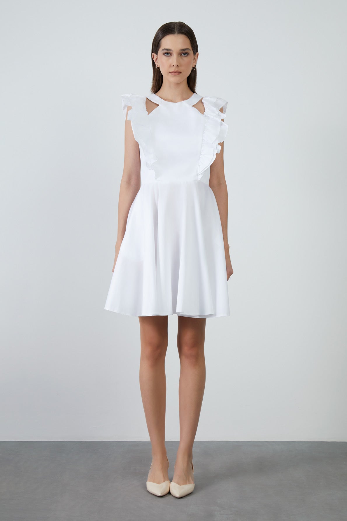 Volan Detaylı Mini Kloş Etekli Elbise