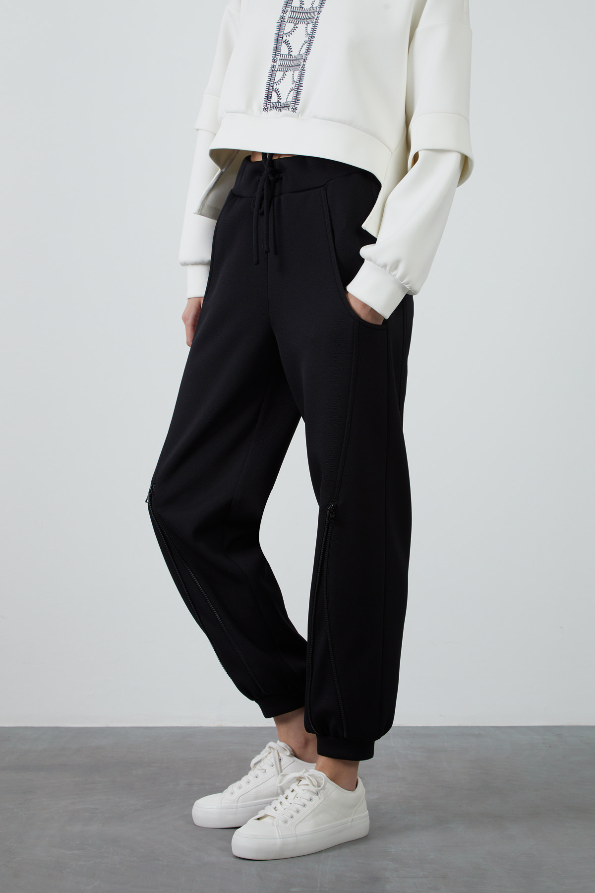 Kup Detaylı Jogger Eşofman