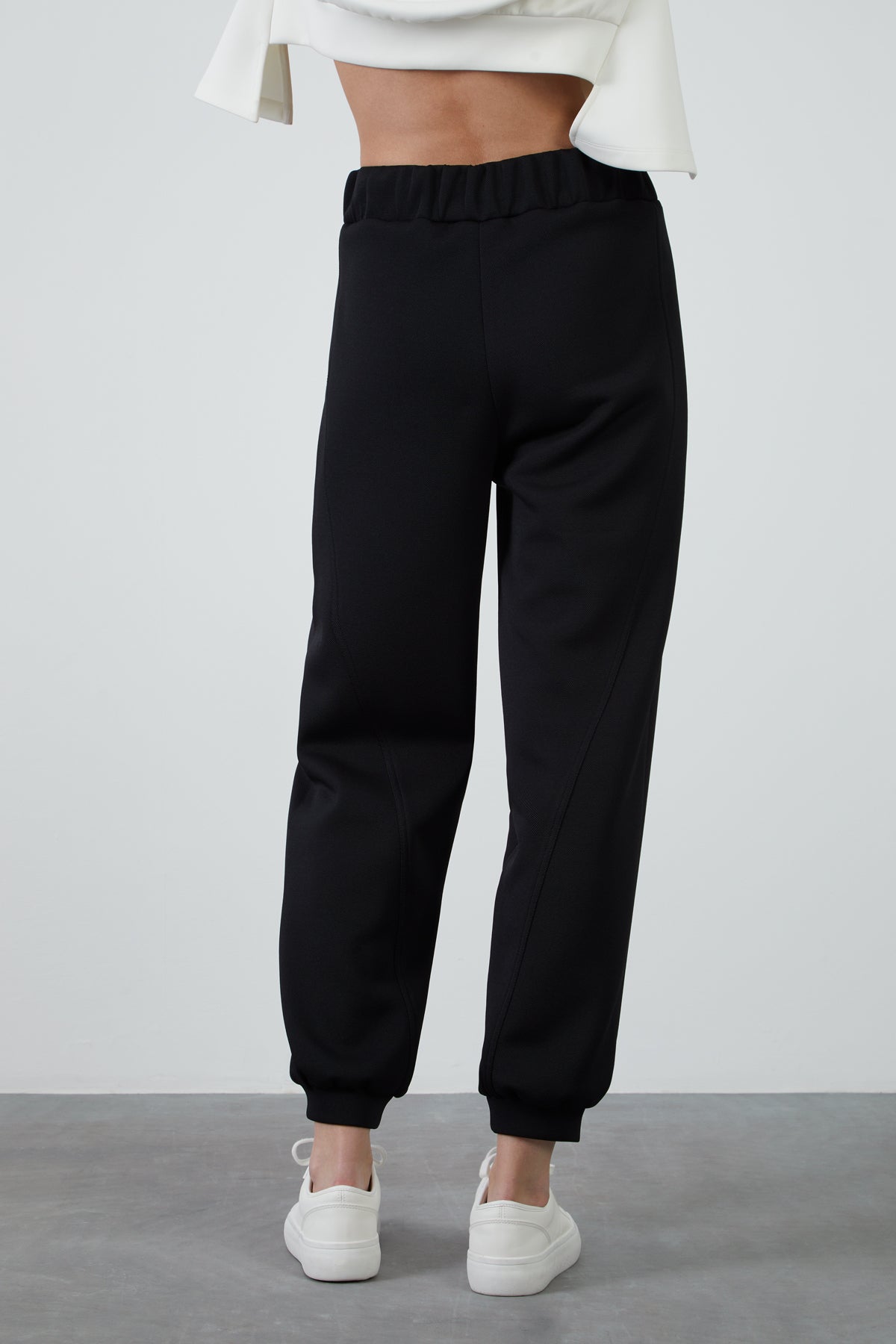 Kup Detaylı Jogger Eşofman