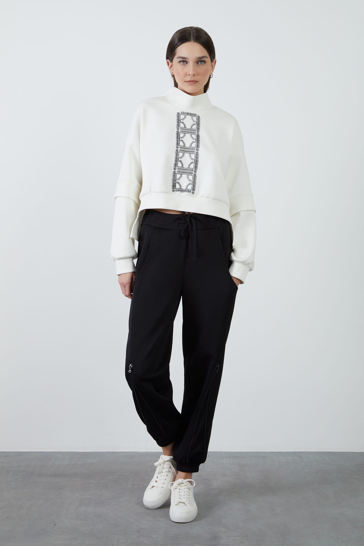 Kup Detaylı Jogger Eşofman