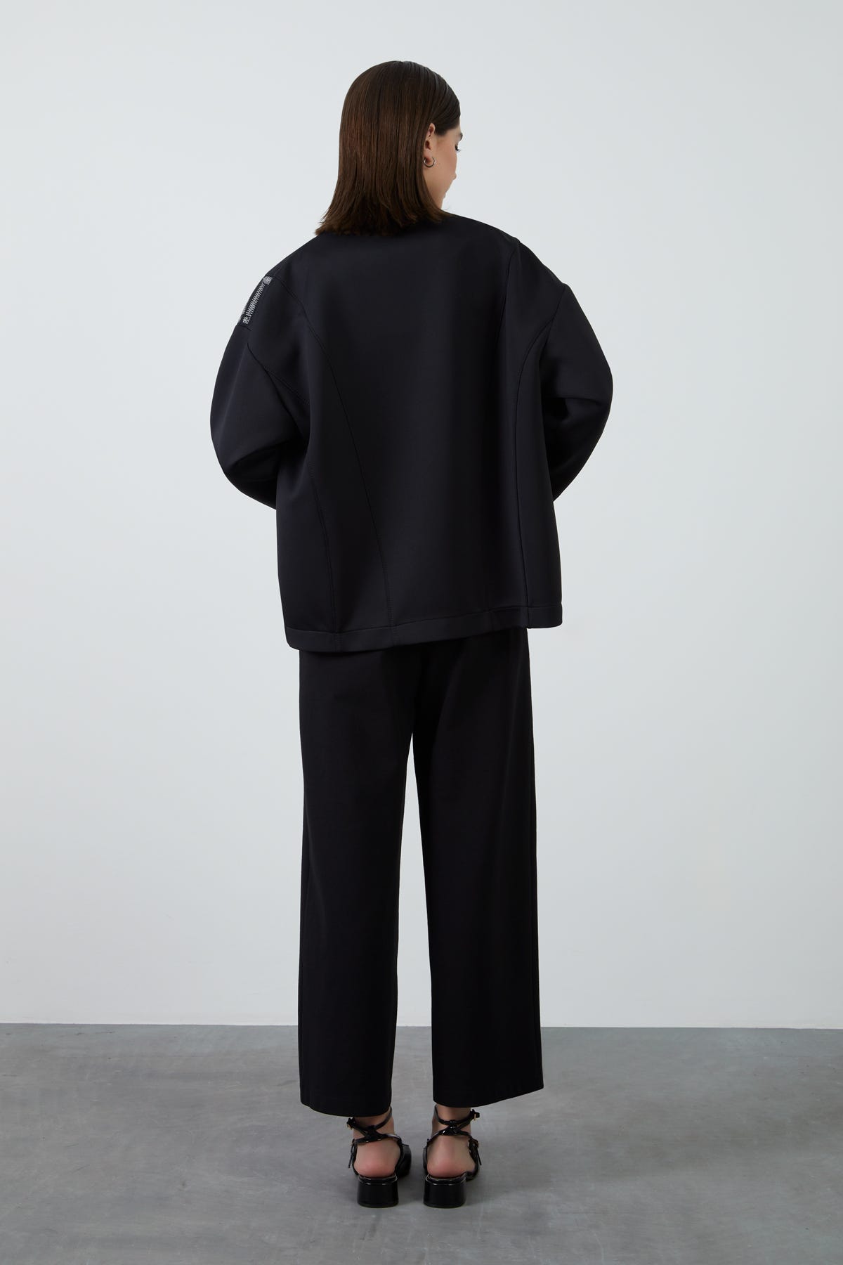 Nakış Detaylı Scuba Ceket