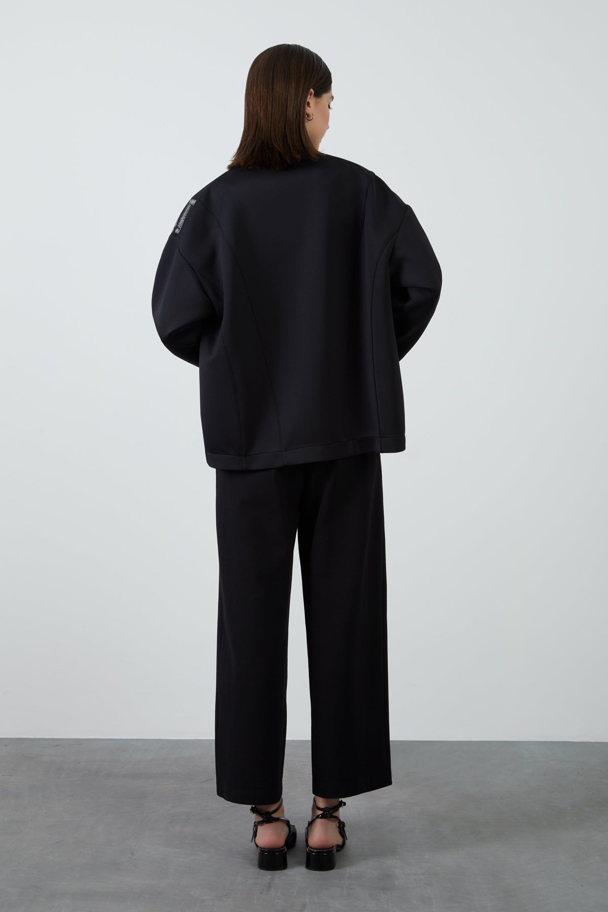 Nakış Detaylı Scuba Ceket