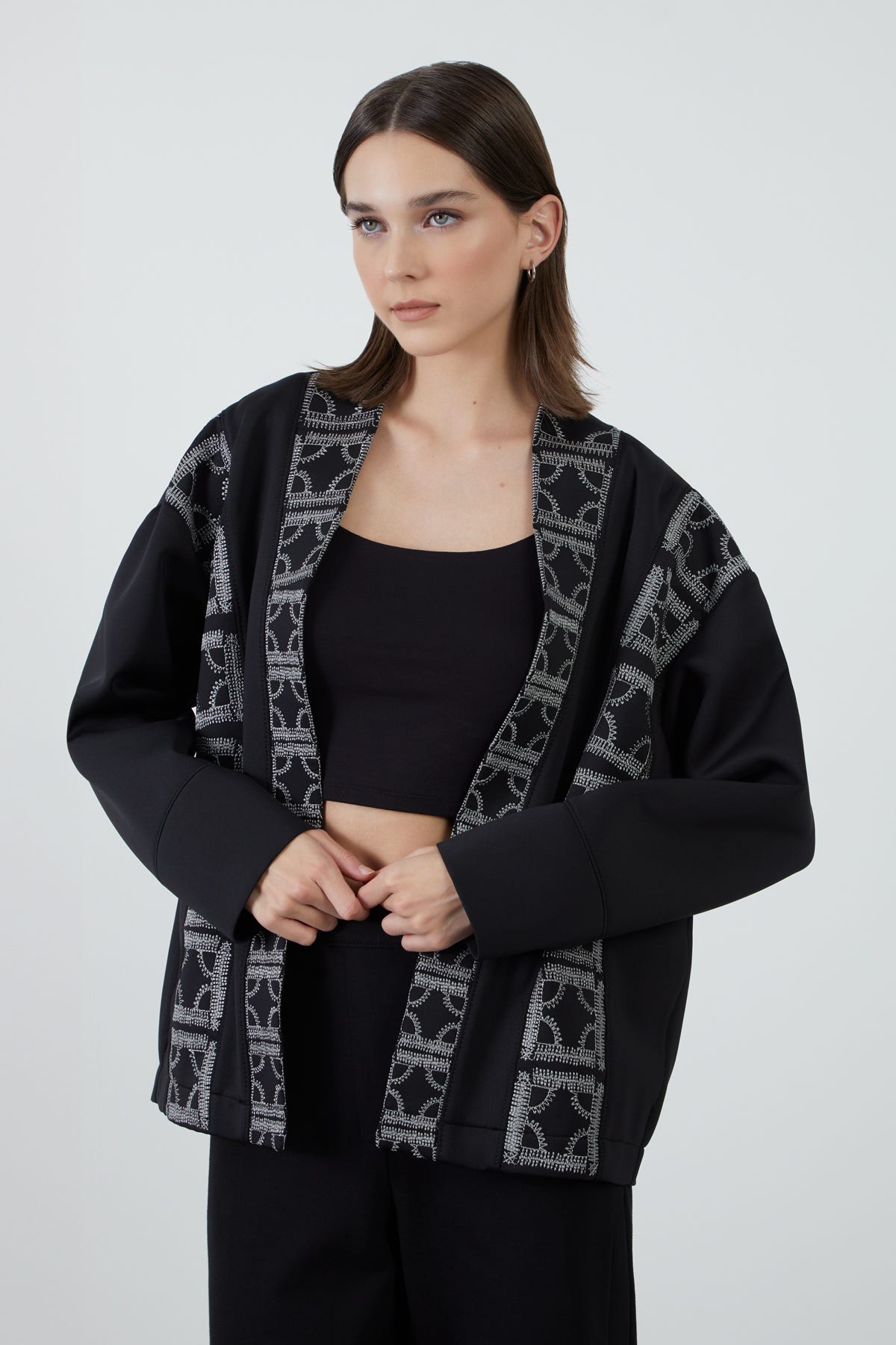 Nakış Detaylı Scuba Ceket