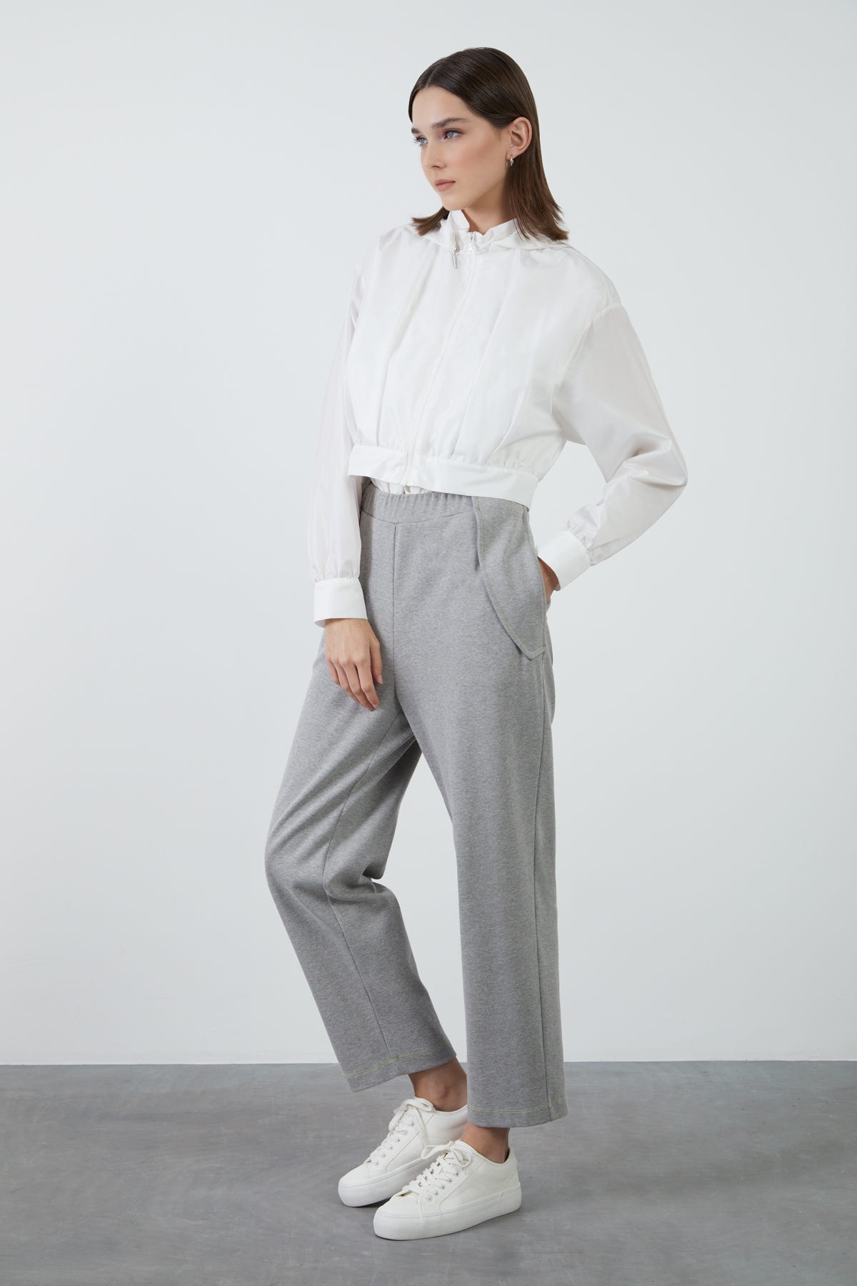 Nakış Detaylı Ceket