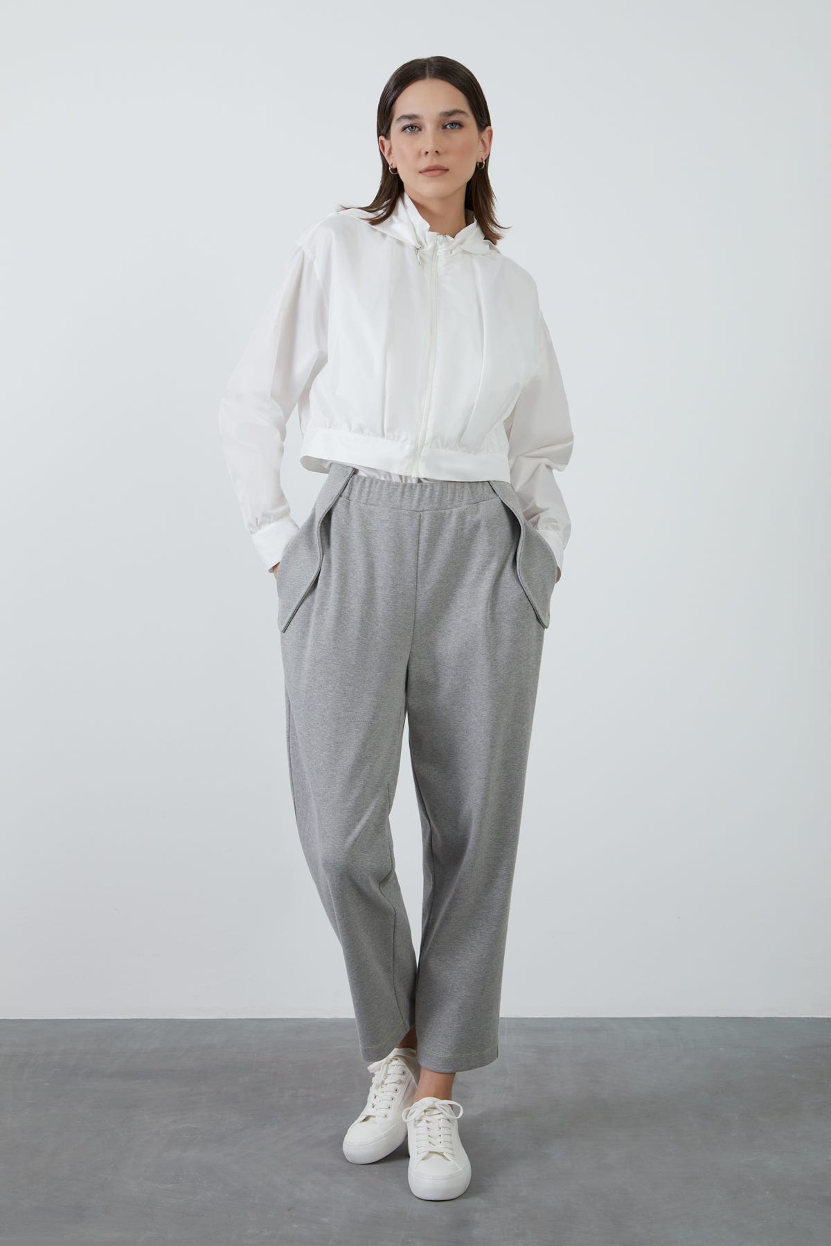 Kontrast Renk Dikişli Eşofman