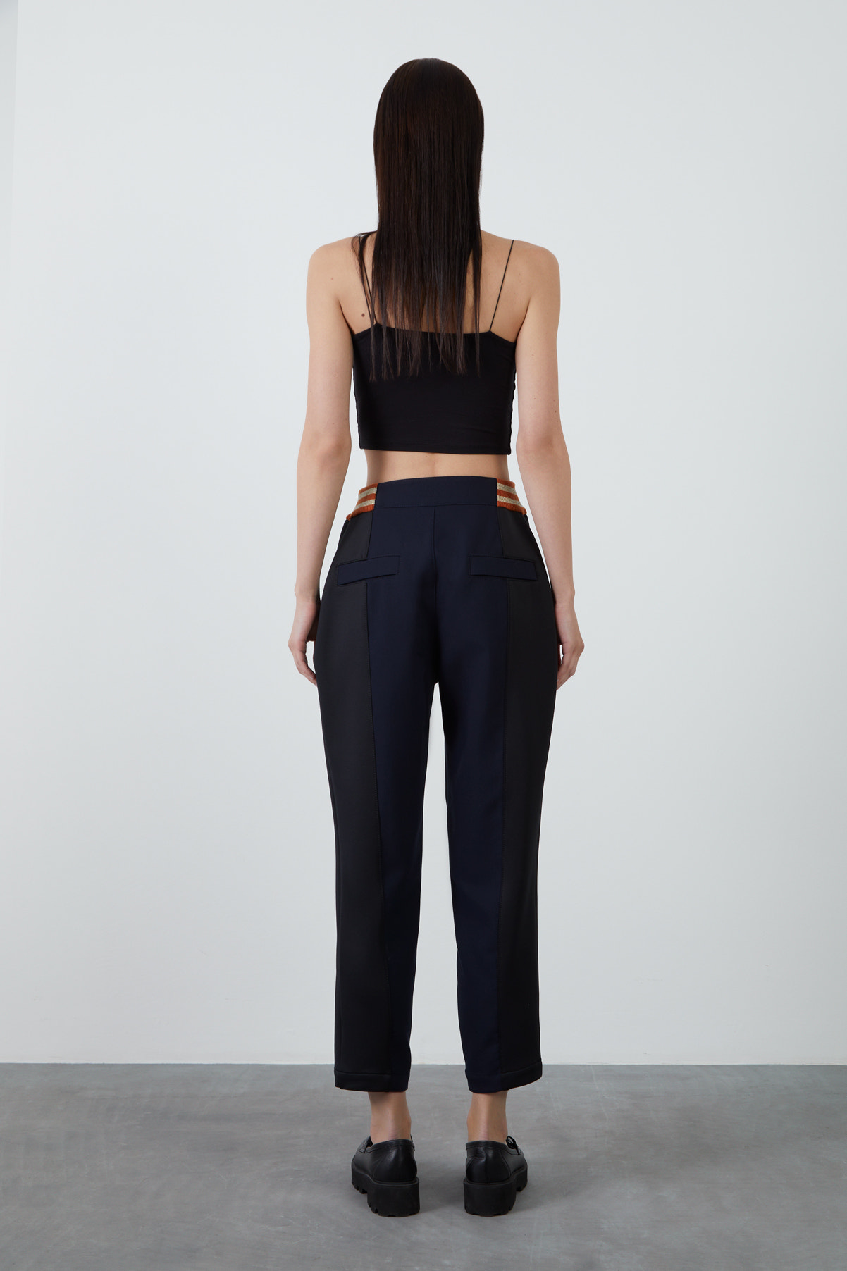 Kuşgözü Detaylı Pantolon