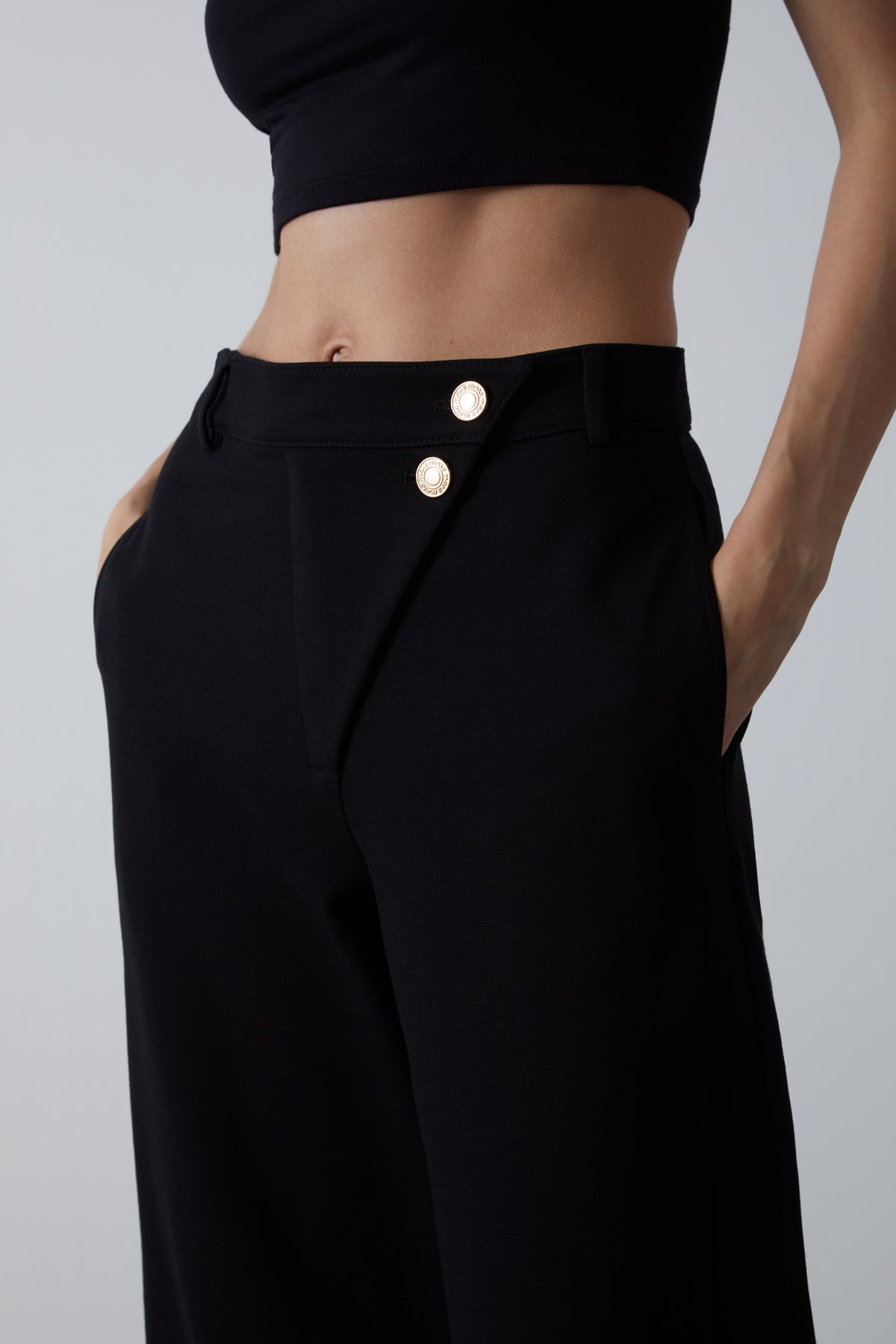 Asimetrik Detaylı Pantolon