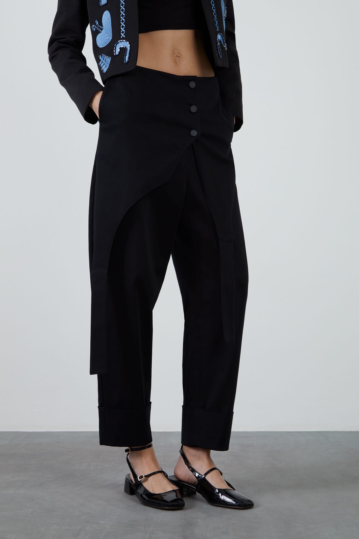 Korsaj Detaylı Pantolon