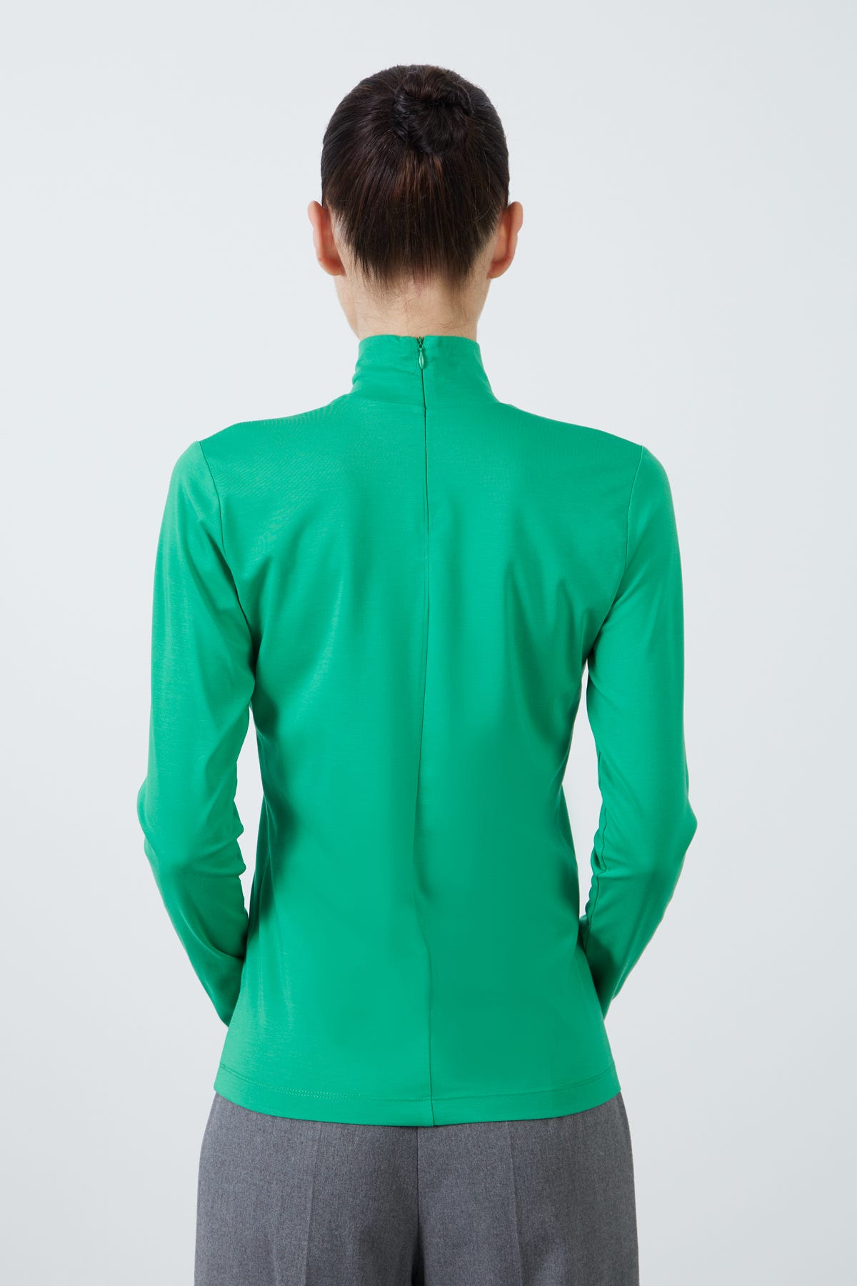 Arkası Fermuarlı Balıkçı Yaka Uzun Kollu Örme Bluz