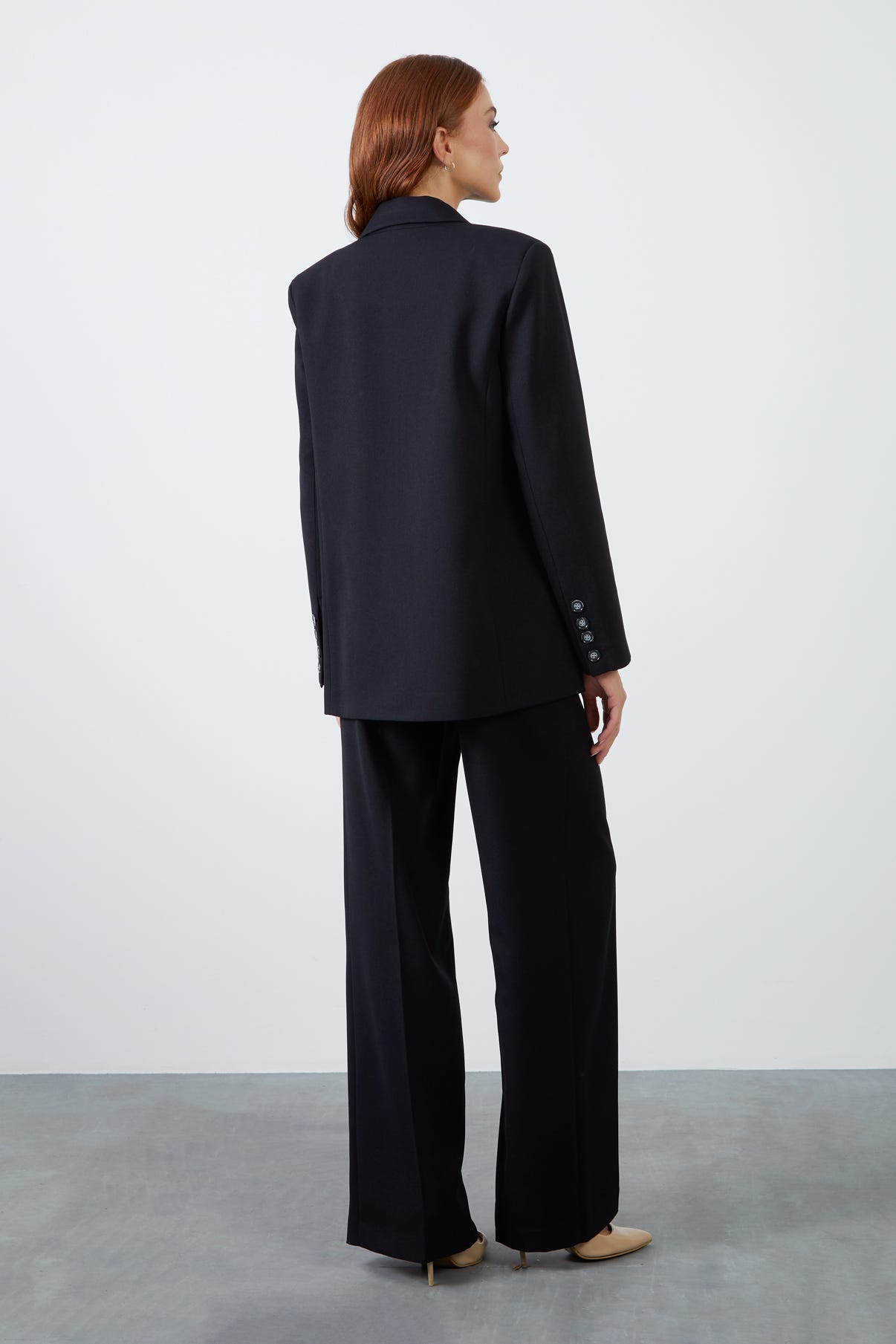 Yüksek Bel Bol Paça Pantolonlu Kadın Takım