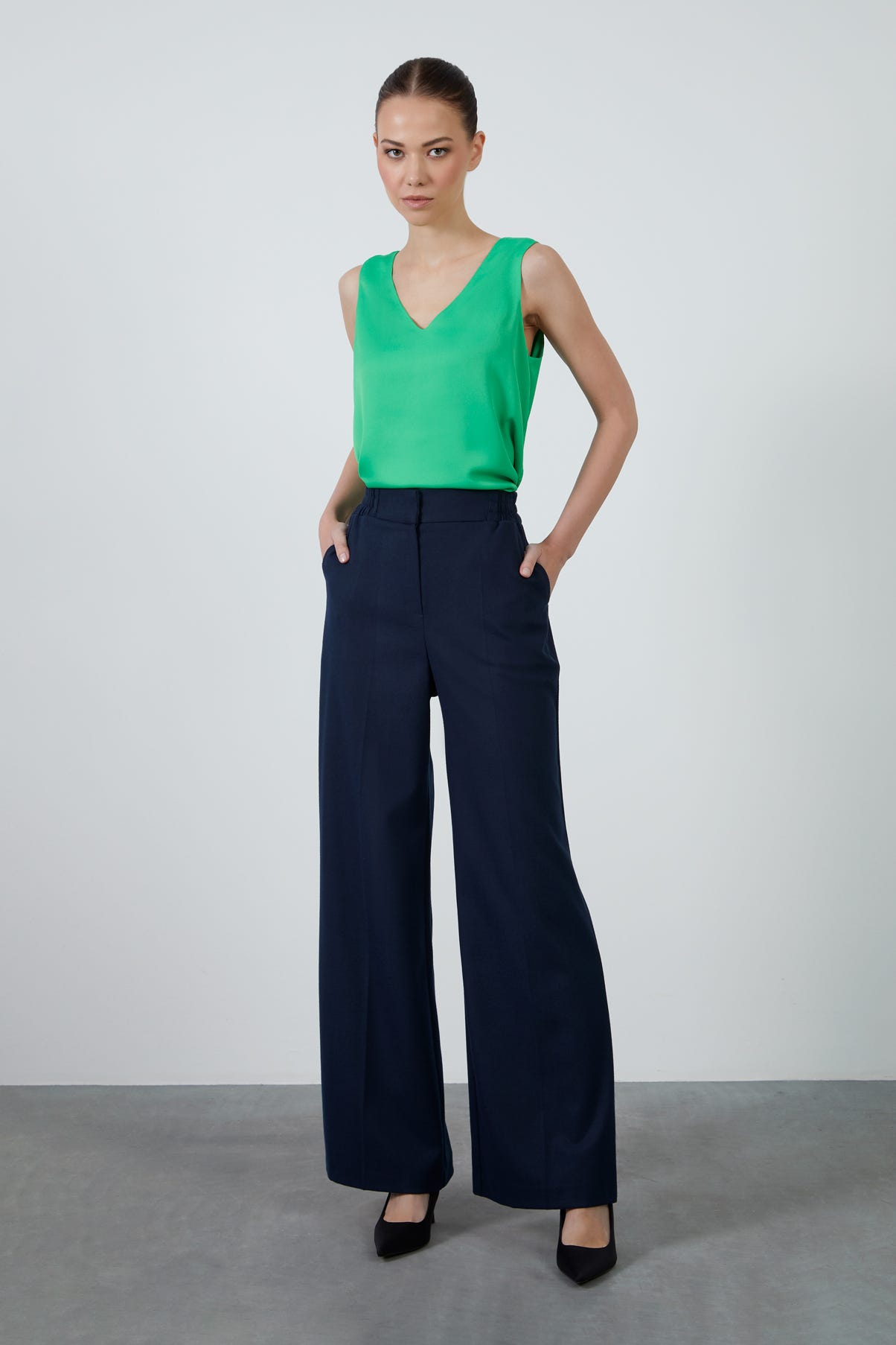 Yüksel Bel Lastikli Rahat Kesim Cepli Palazzo Pantolon