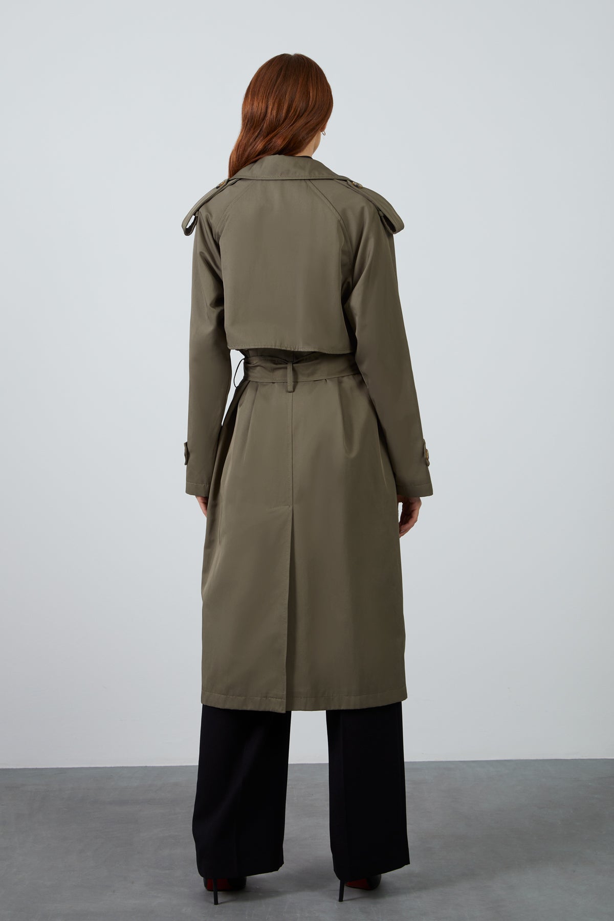 Uzun Kollu Beli Kemerli Trenchcoat