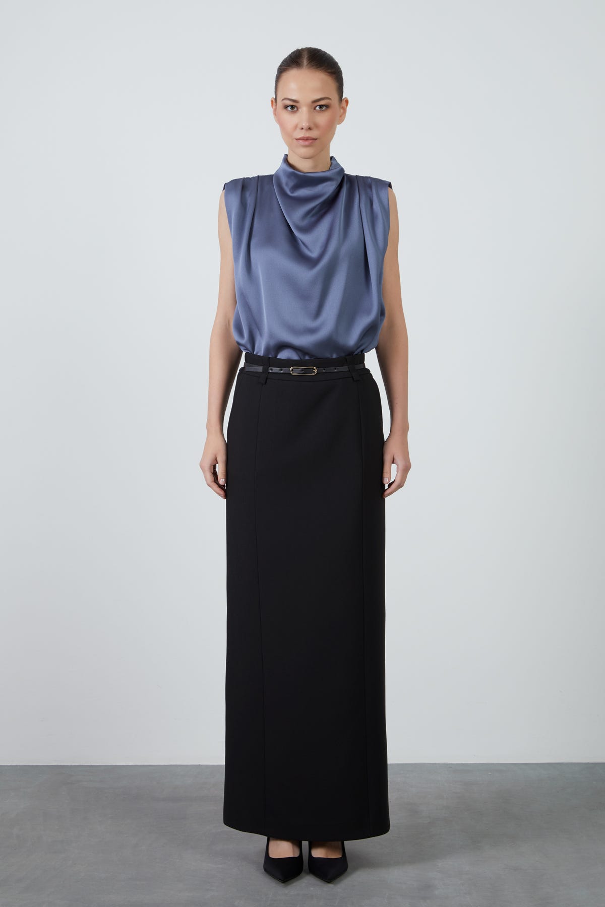 Arkadan Yırtmaçlı Maxi Viskon Etek