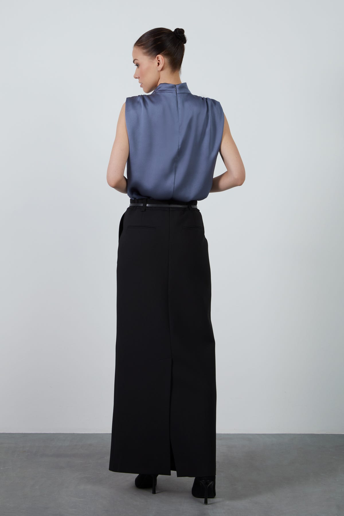 Arkadan Yırtmaçlı Maxi Viskon Etek