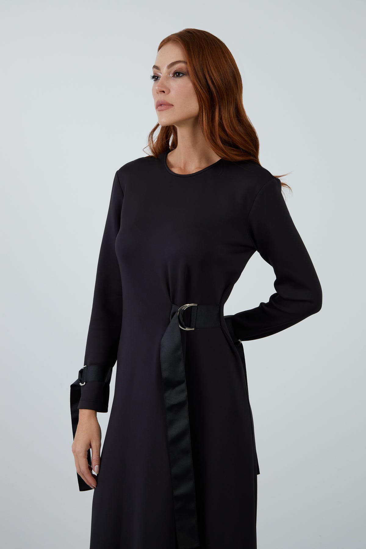 Grogren Şeritli D Toka Aksesuarlı Midi Boy Spor Elbise