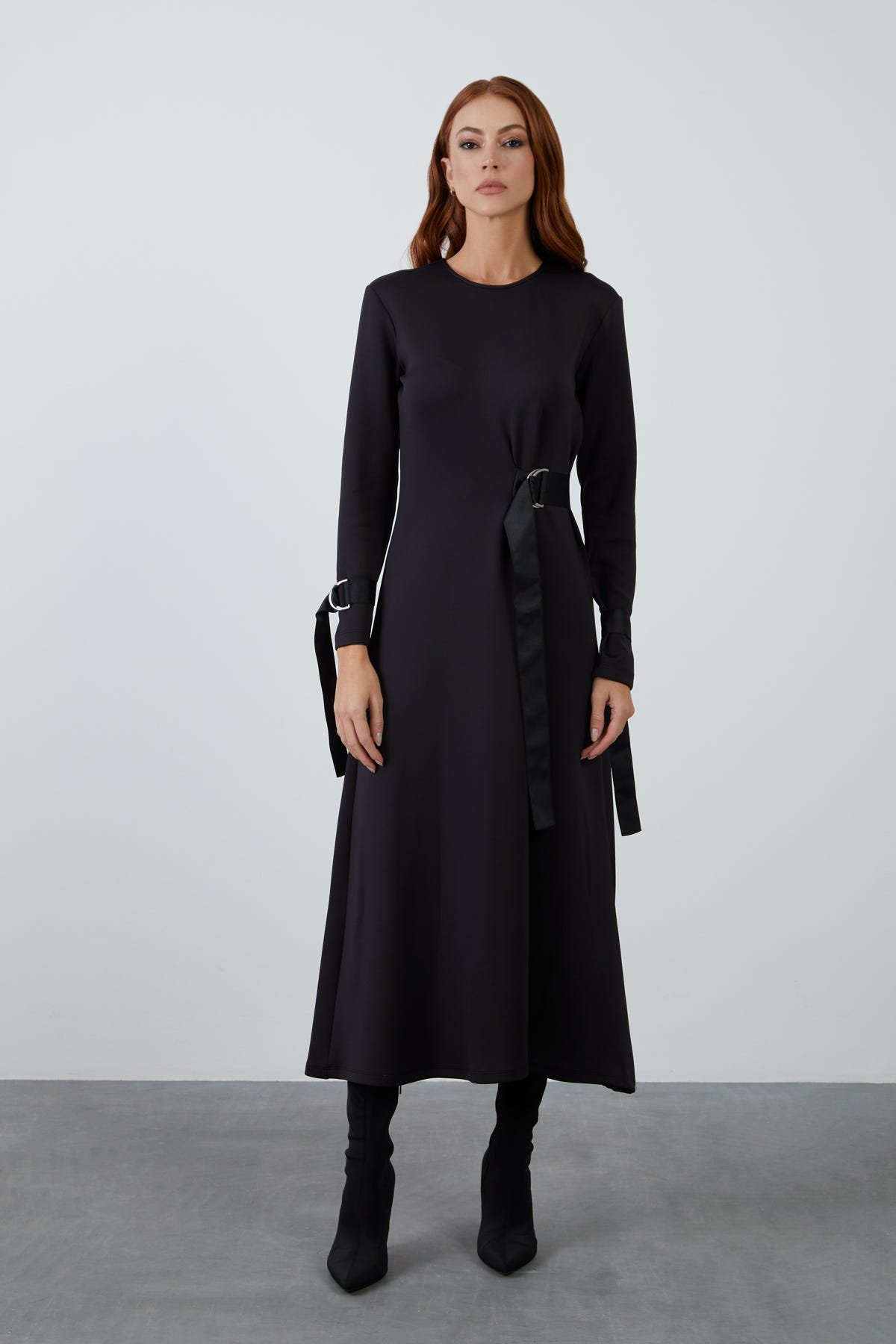 Grogren Şeritli D Toka Aksesuarlı Midi Boy Spor Elbise