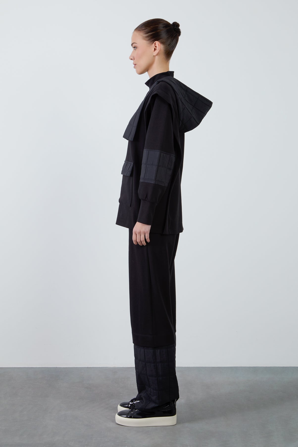 Beli Lastikli Rahat Kesim Örme Haki Eşofman Takımı