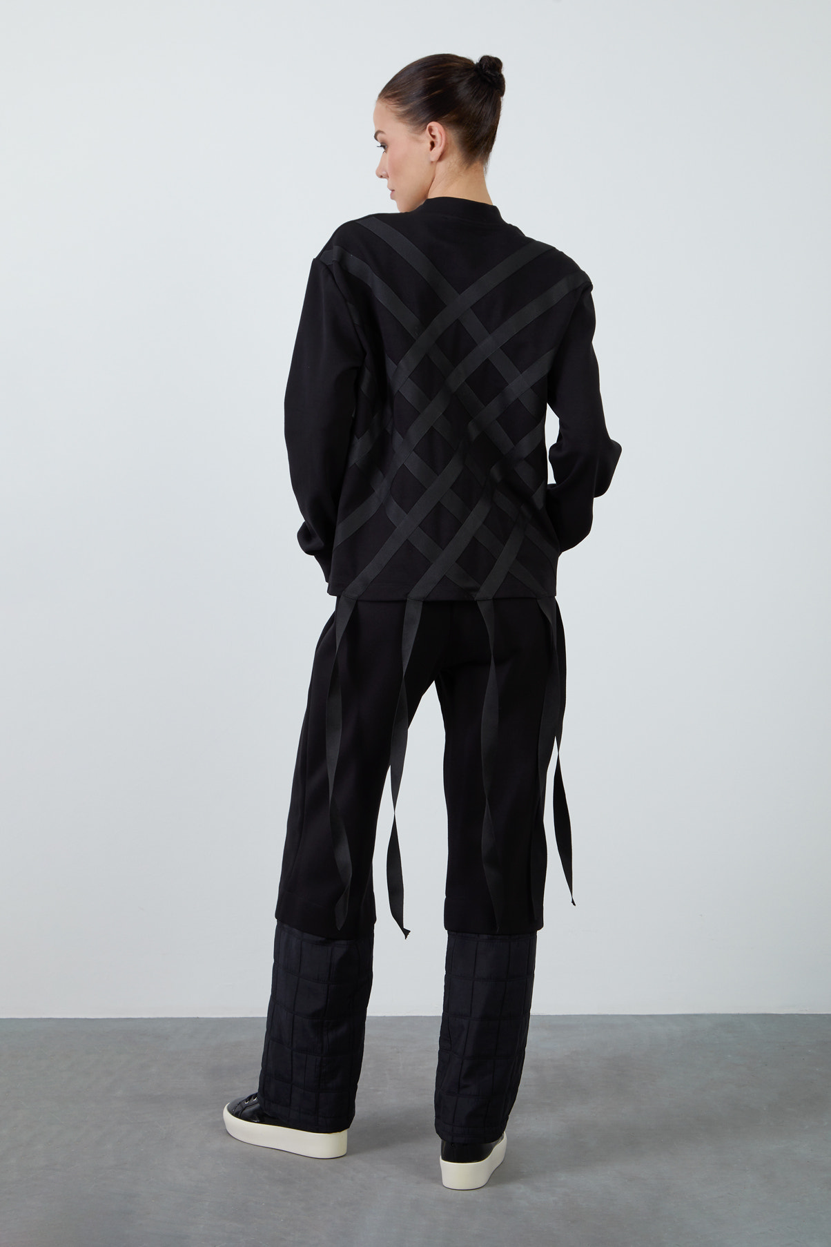 Bisiklet Yakalı Rahat Kesim Sweatshirt