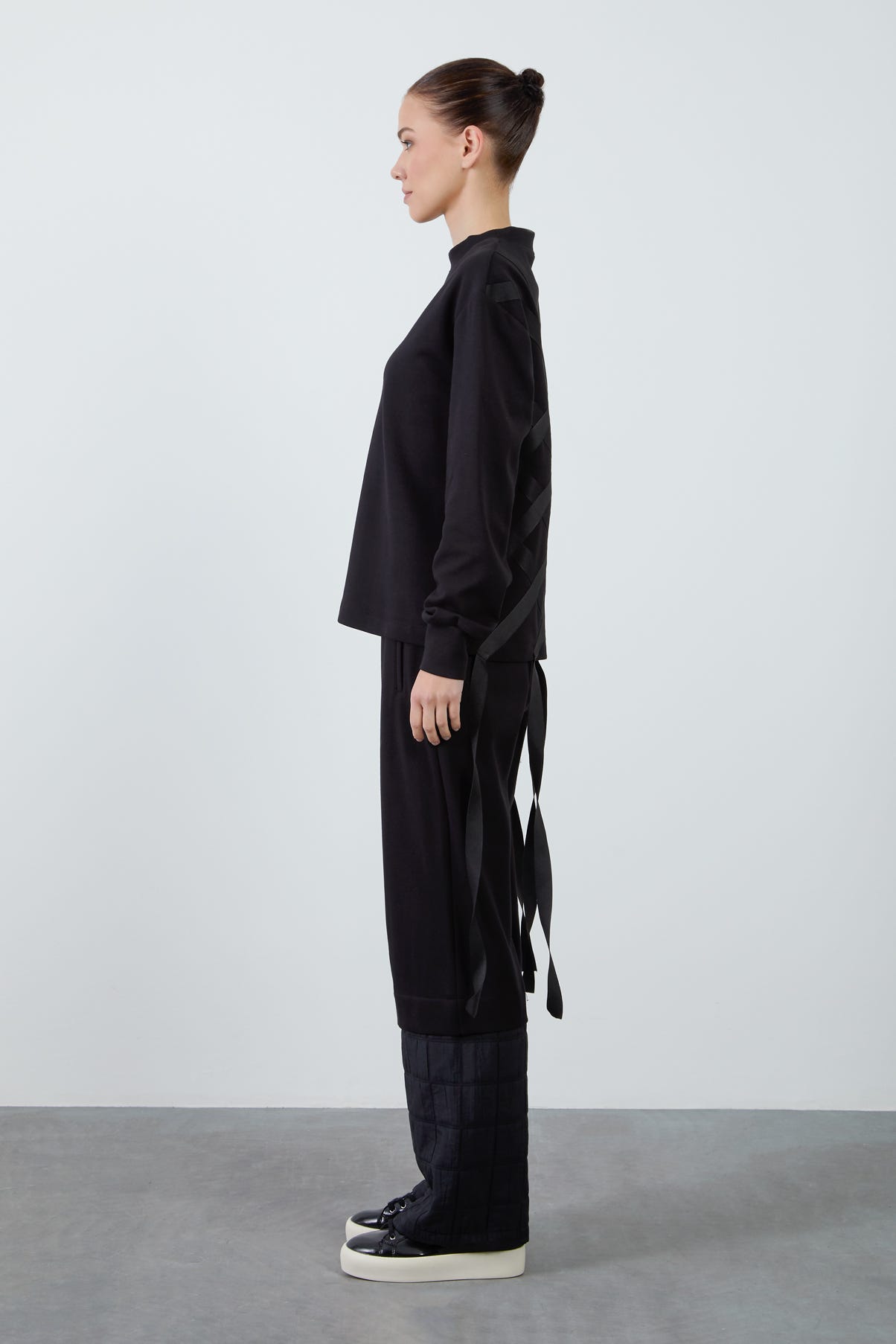 Bisiklet Yakalı Rahat Kesim Sweatshirt