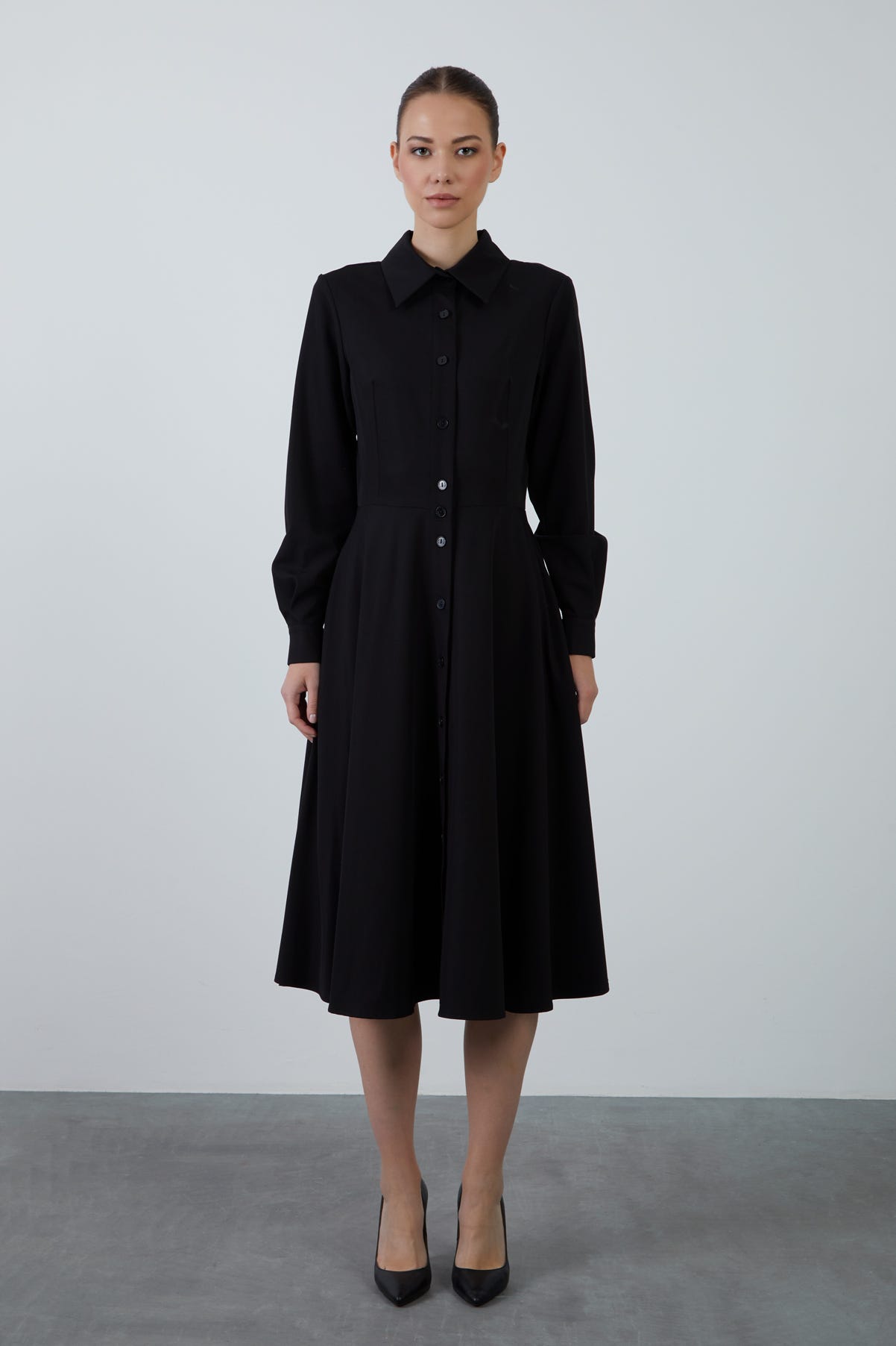 Dik Yaka Midi Boy Kloş Etekli Uzun Kollu Gömlek Elbise