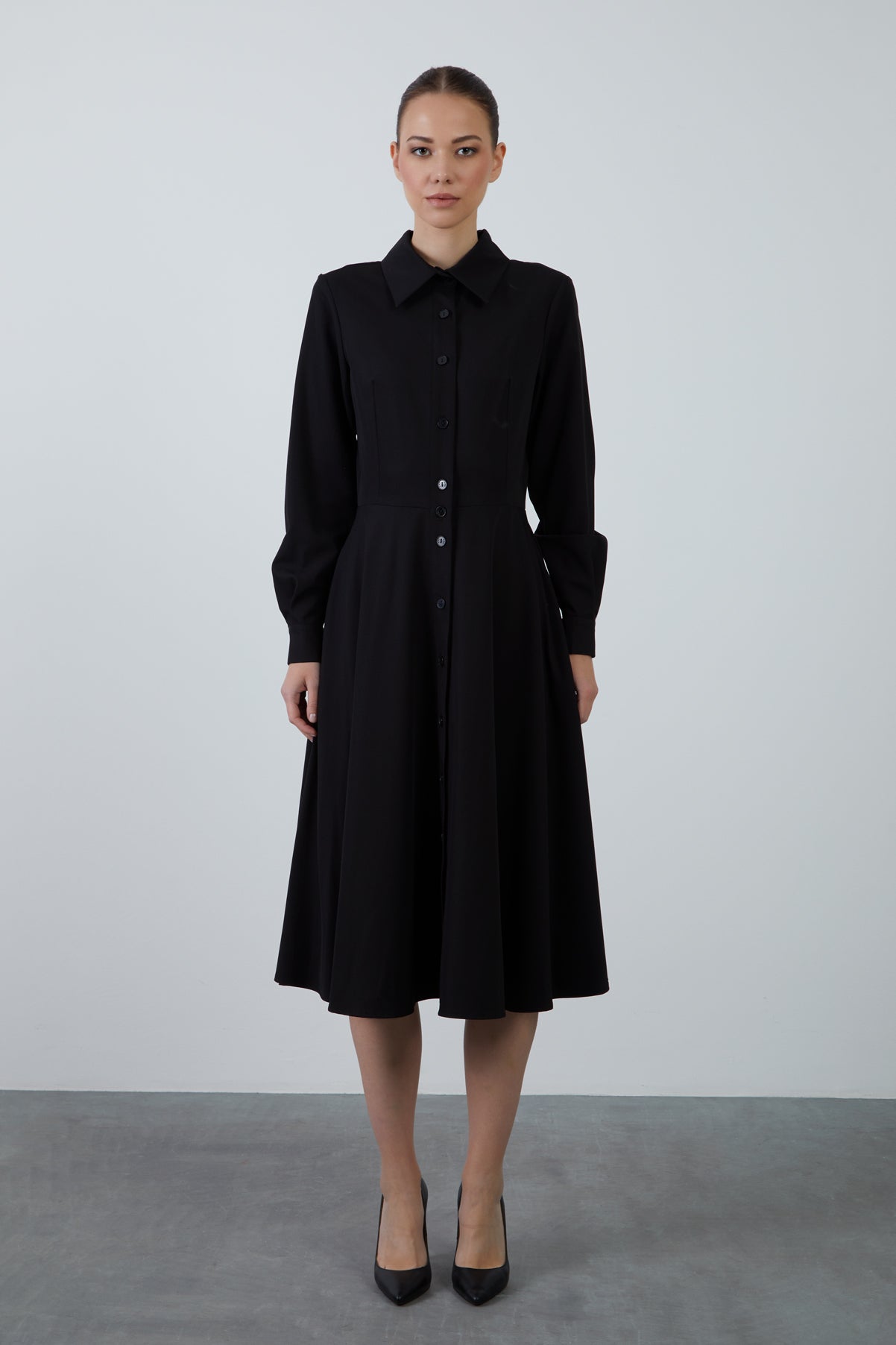 Dik Yaka Midi Boy Kloş Etekli Uzun Kollu Gömlek Elbise