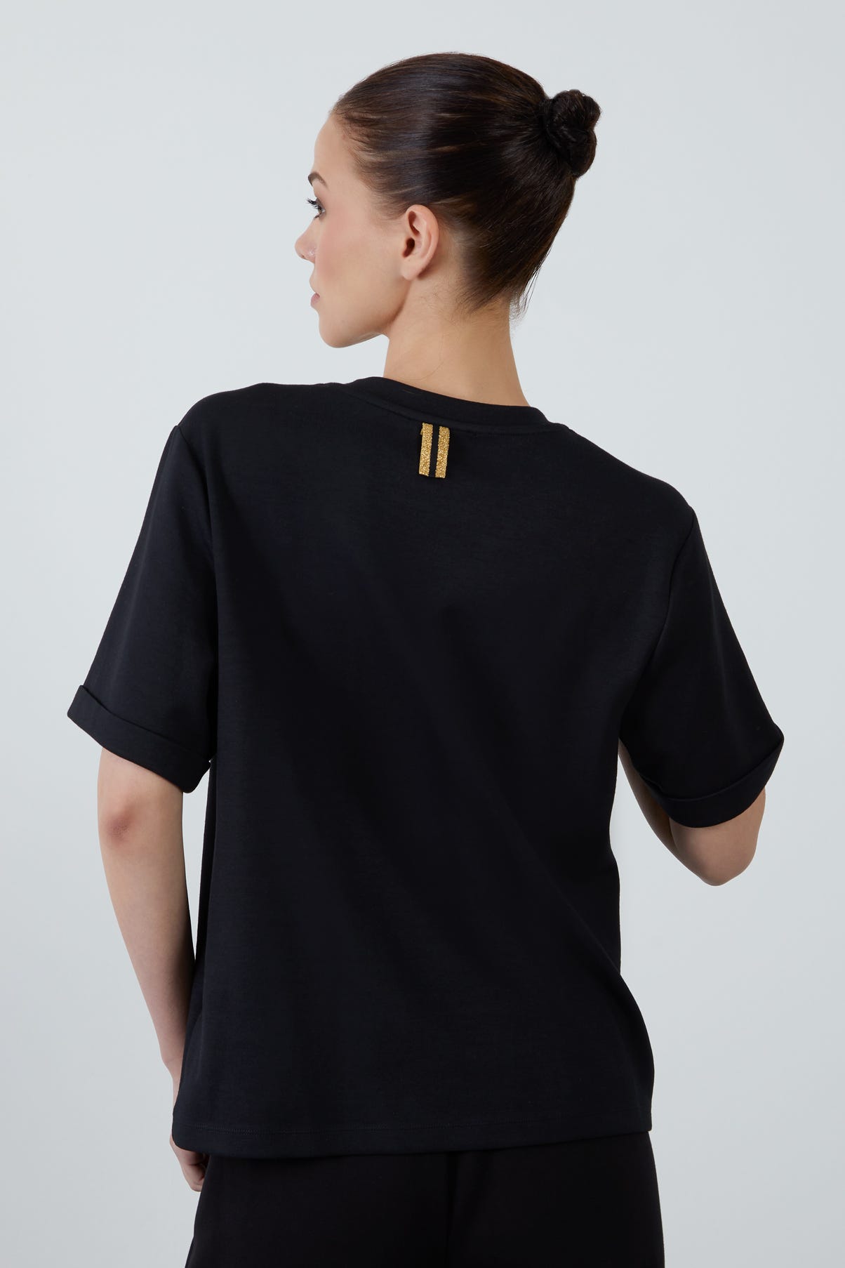 Duble Kollu Rahat Kesim T-shirt