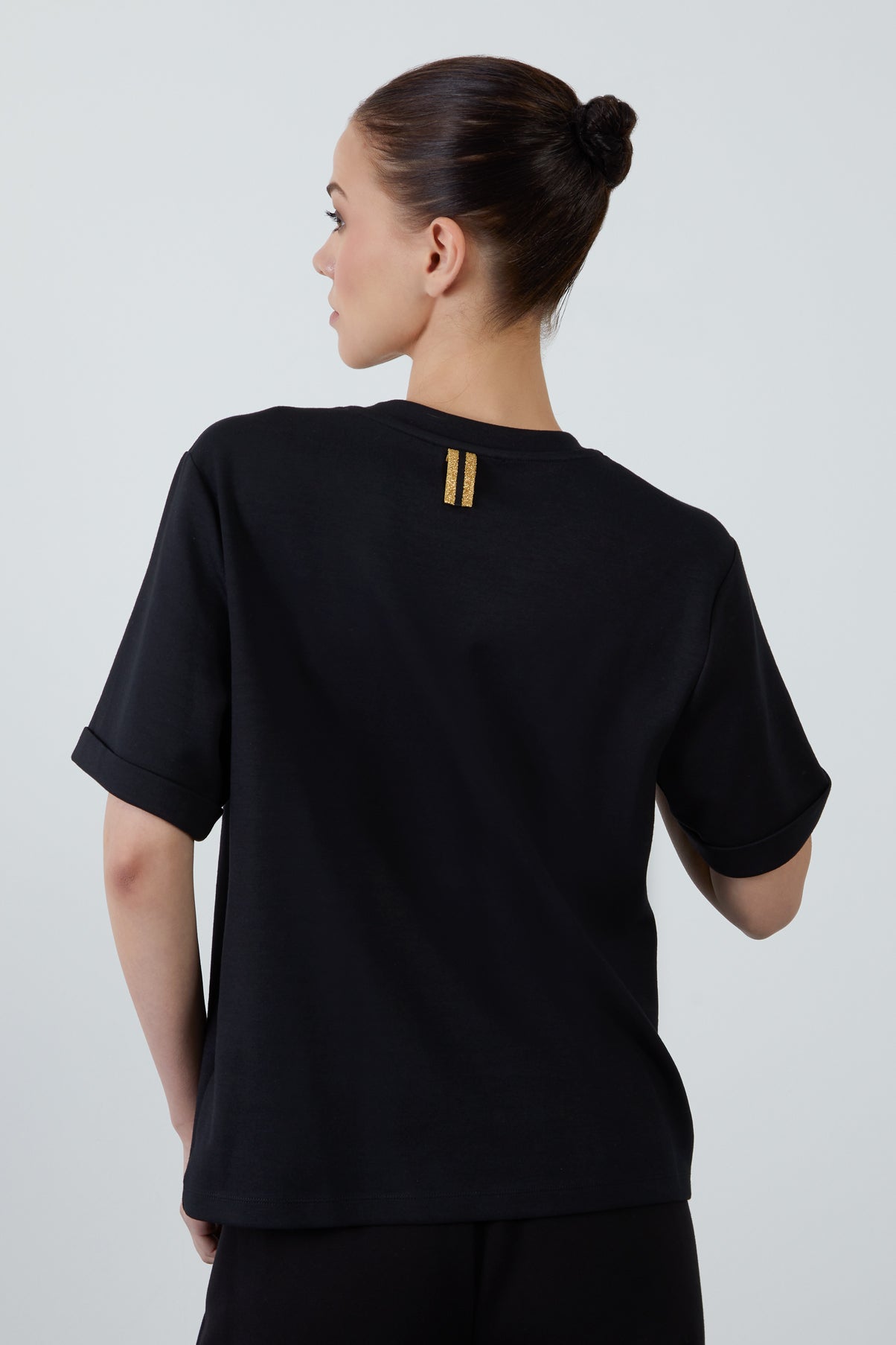 Duble Kollu Rahat Kesim T-shirt