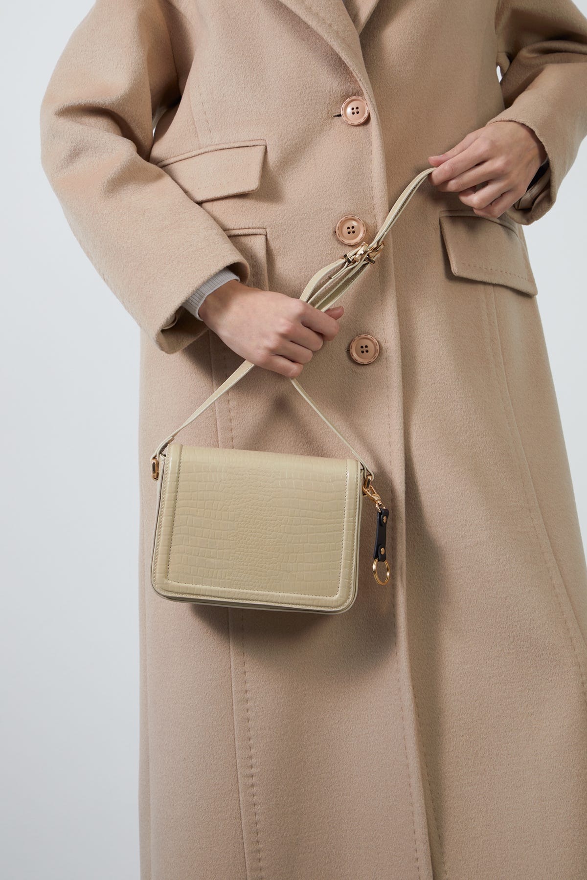 Ayarlanabilir Uzun Saplı Desenli Haki Çanta