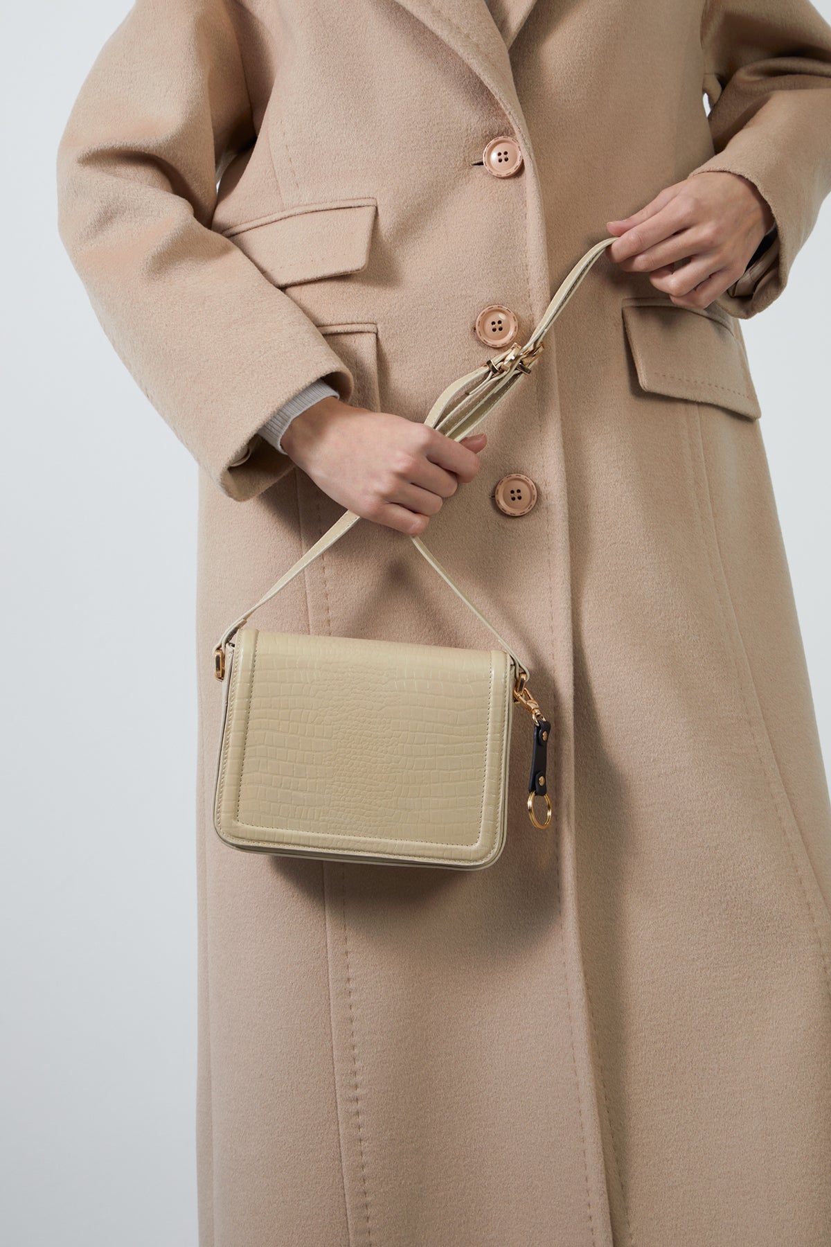 Ayarlanabilir Uzun Saplı Desenli Haki Çanta