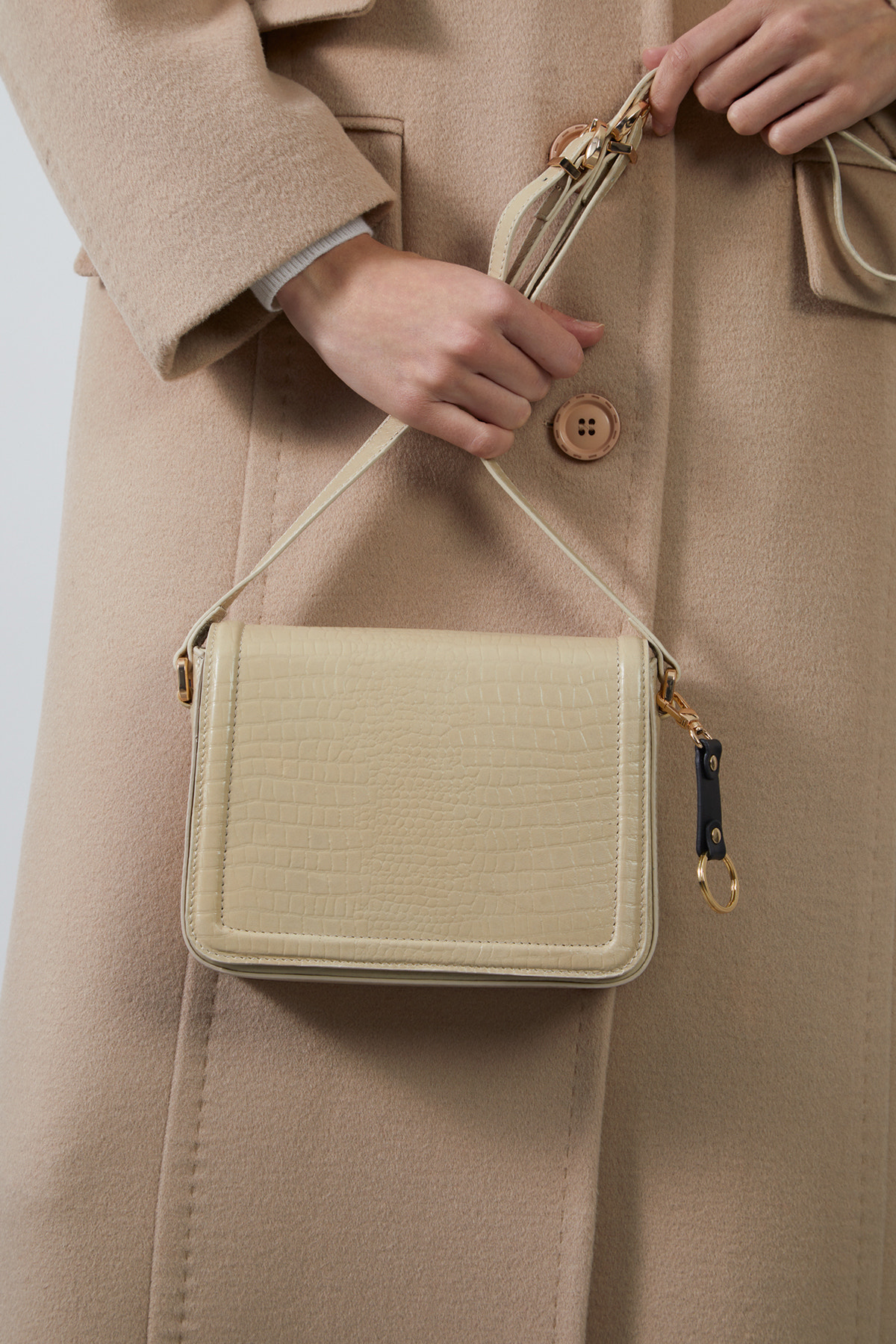 Ayarlanabilir Uzun Saplı Desenli Haki Çanta