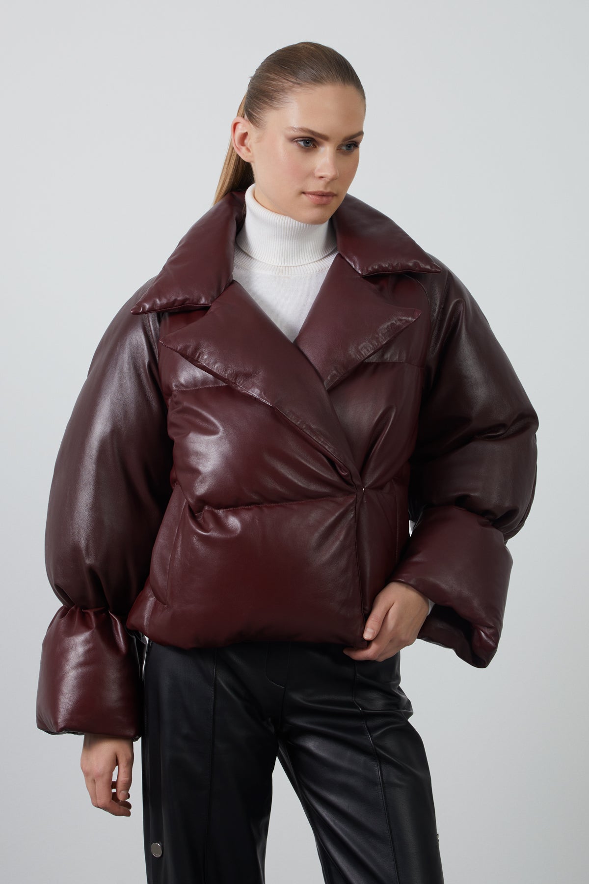 Kaz Tüyü Kısa Mont