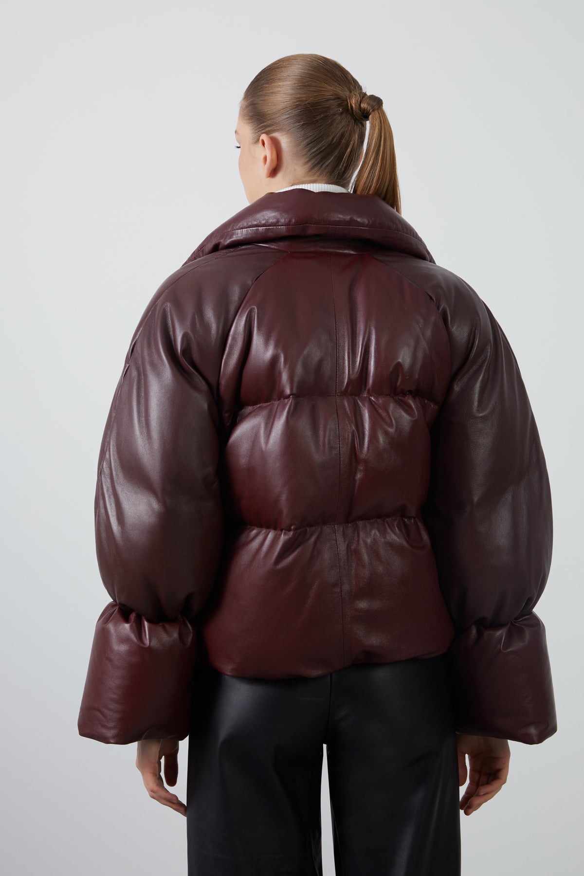 Kaz Tüyü Kısa Mont