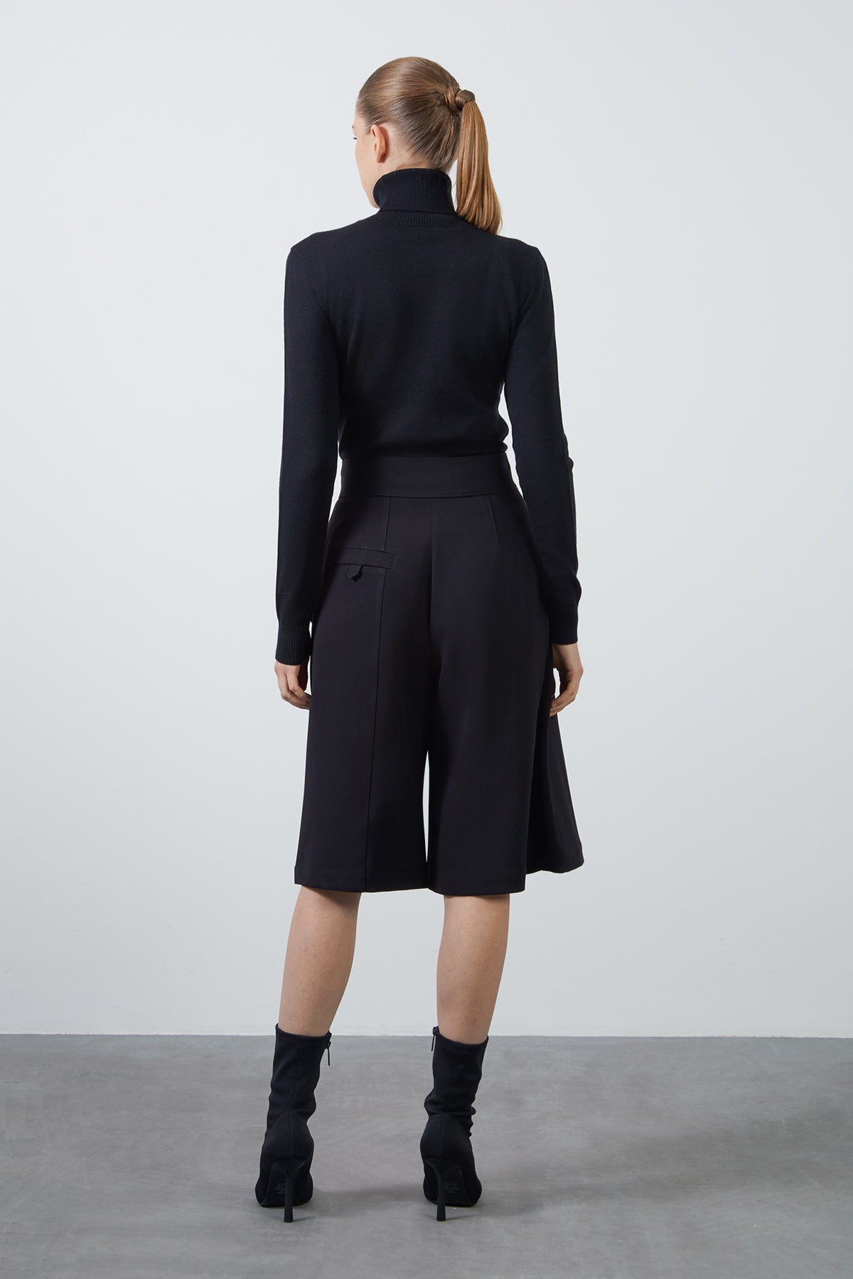 Yüksek Bel Mercan Bermuda Şort