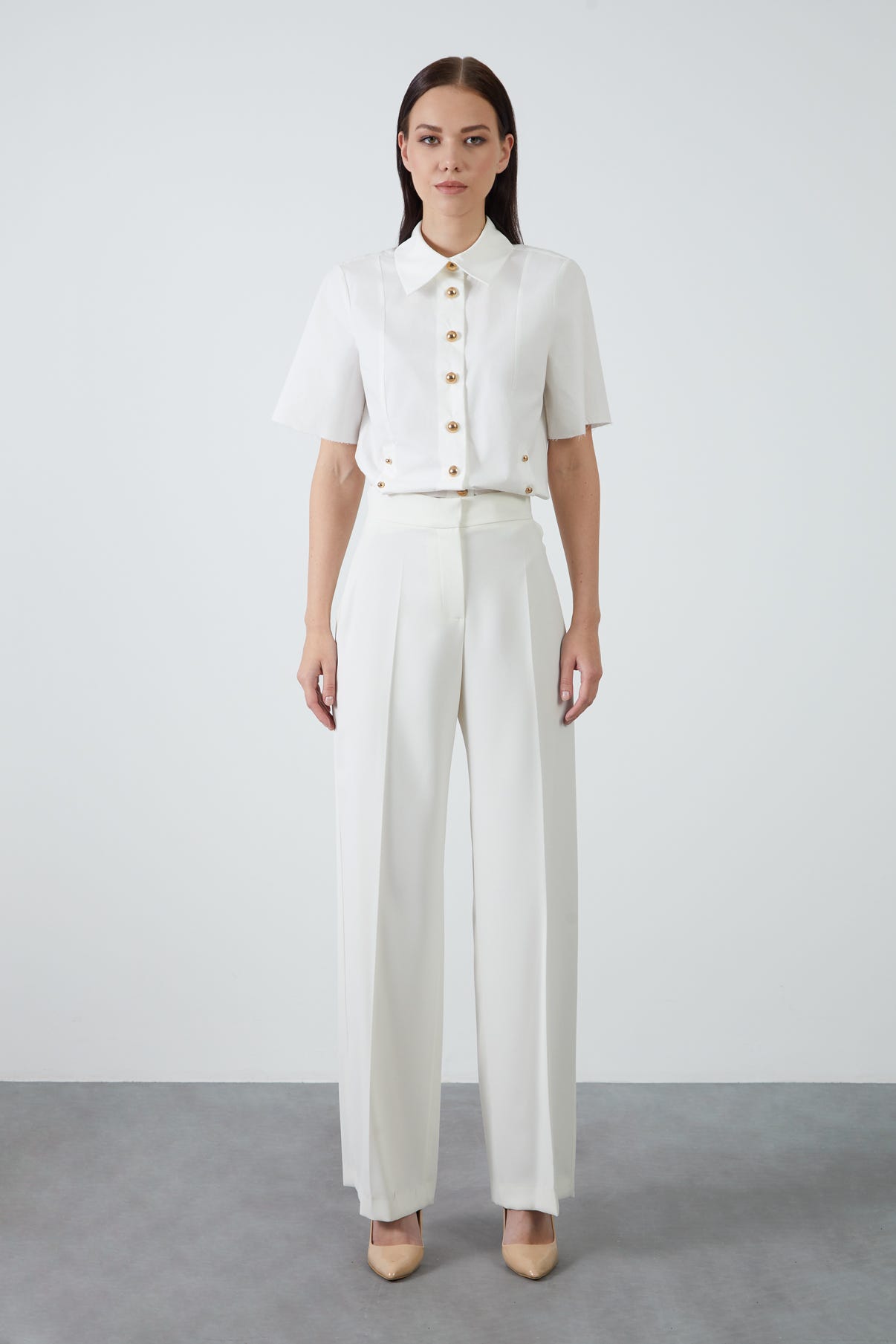 Arkadan Kapak Cepli Bol Pantolon