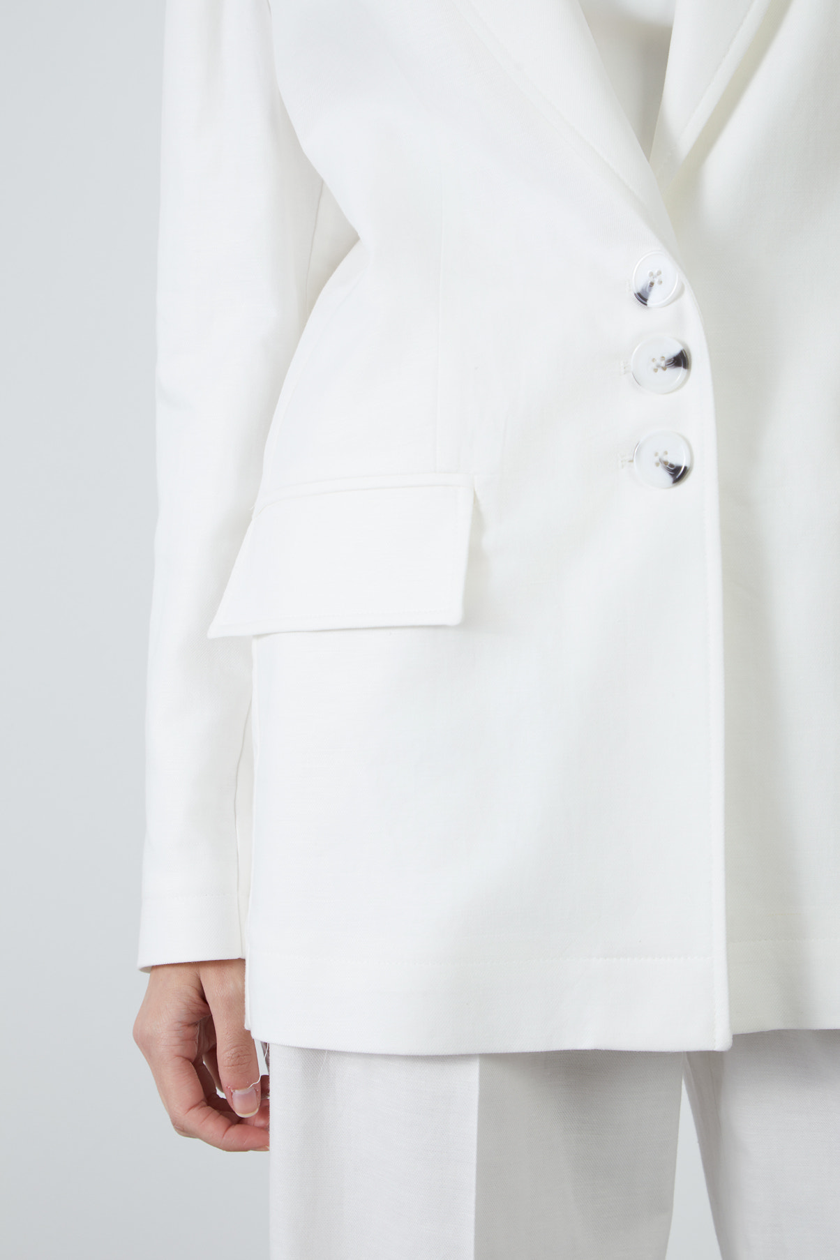 Tek Sıra Düğmeli Keten Ceket