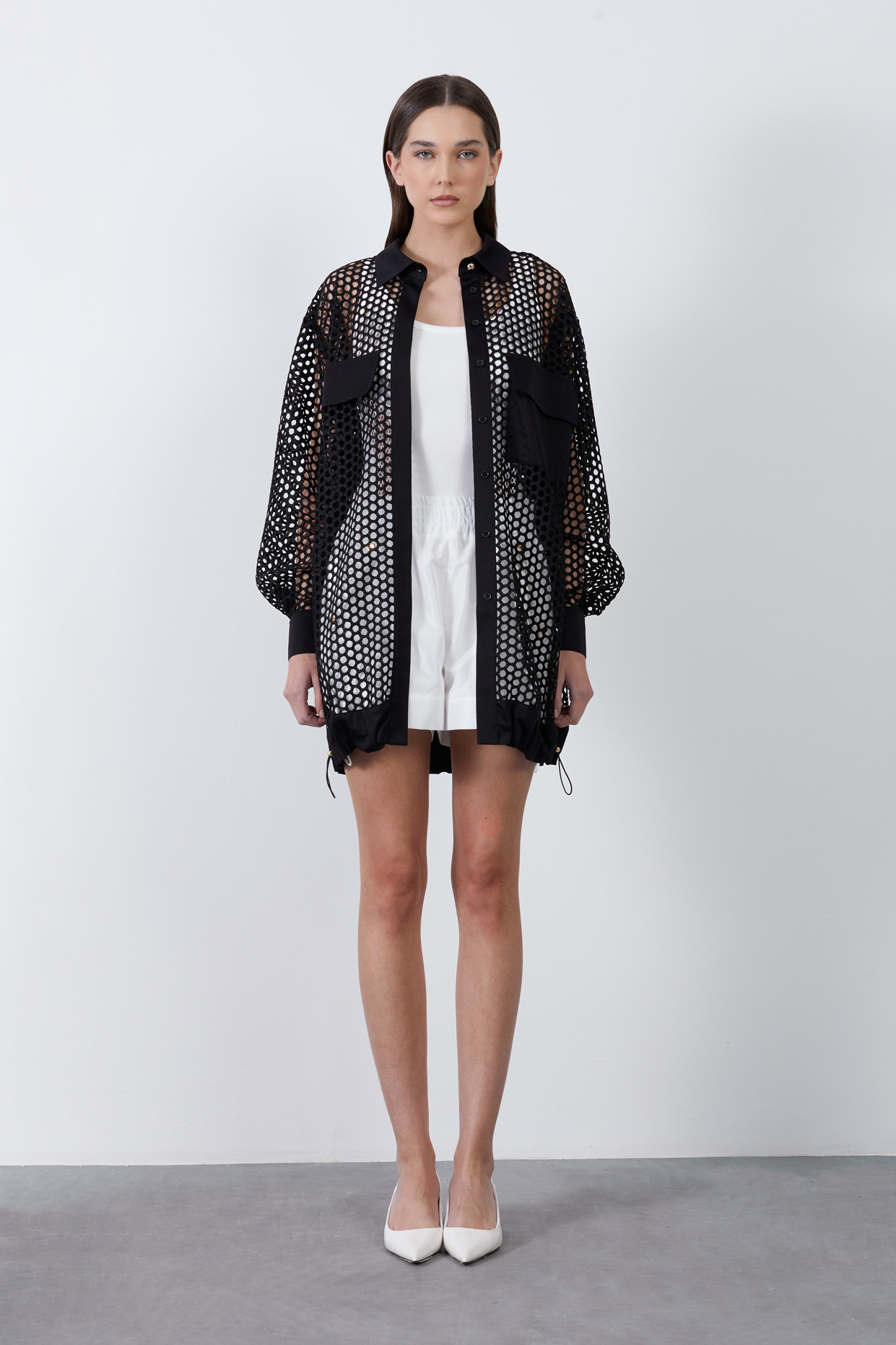 Cep Detaylı Fileli Uzun Gömlek