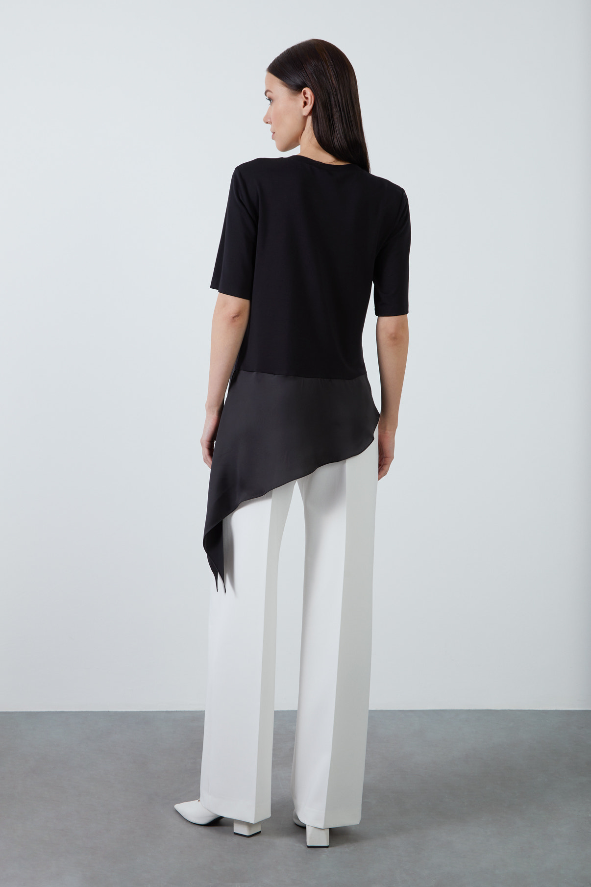 Saten Kumaş Garnili Örme T-Shirt