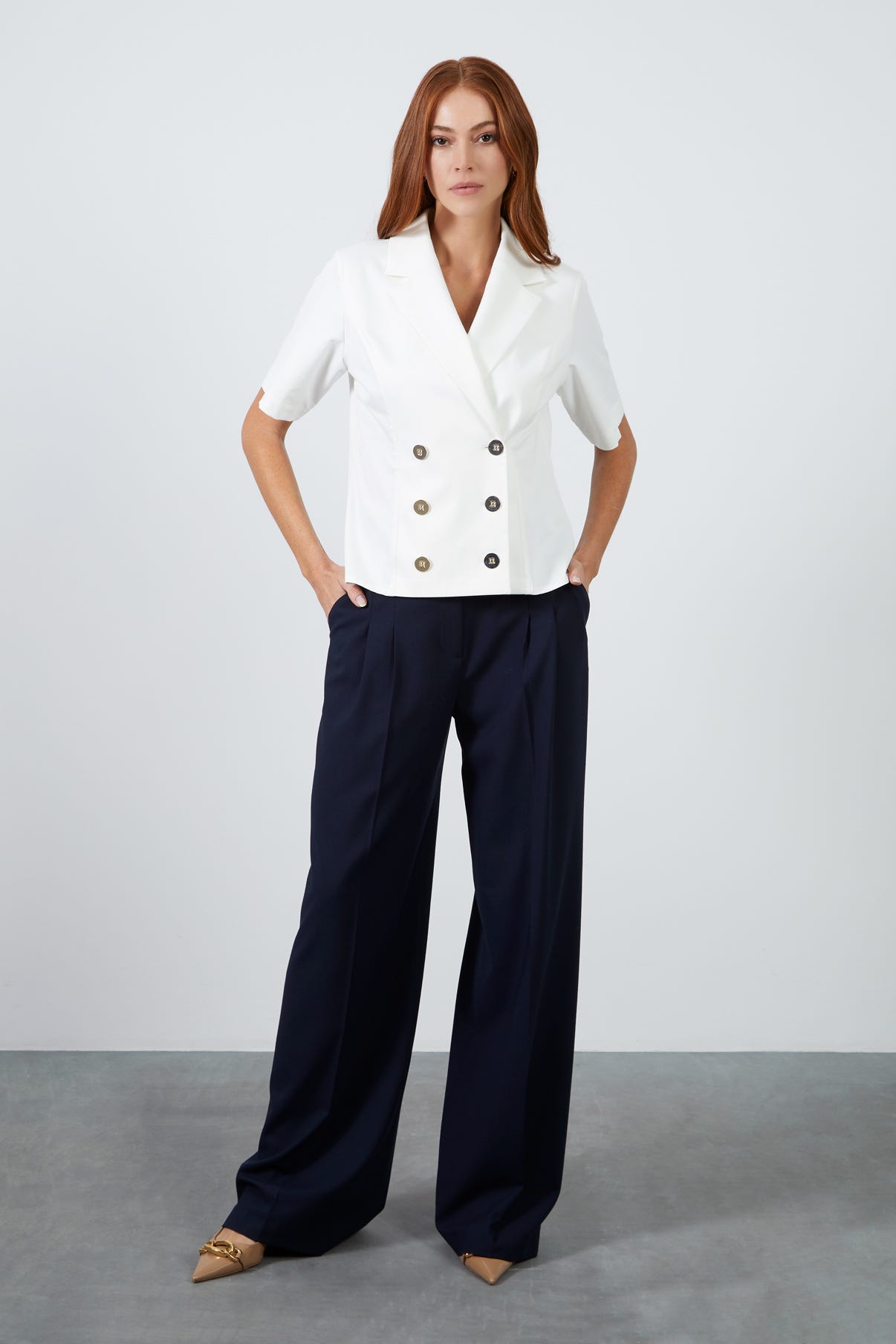 Kruvaze Kapamalı Kısa Kollu Bluz