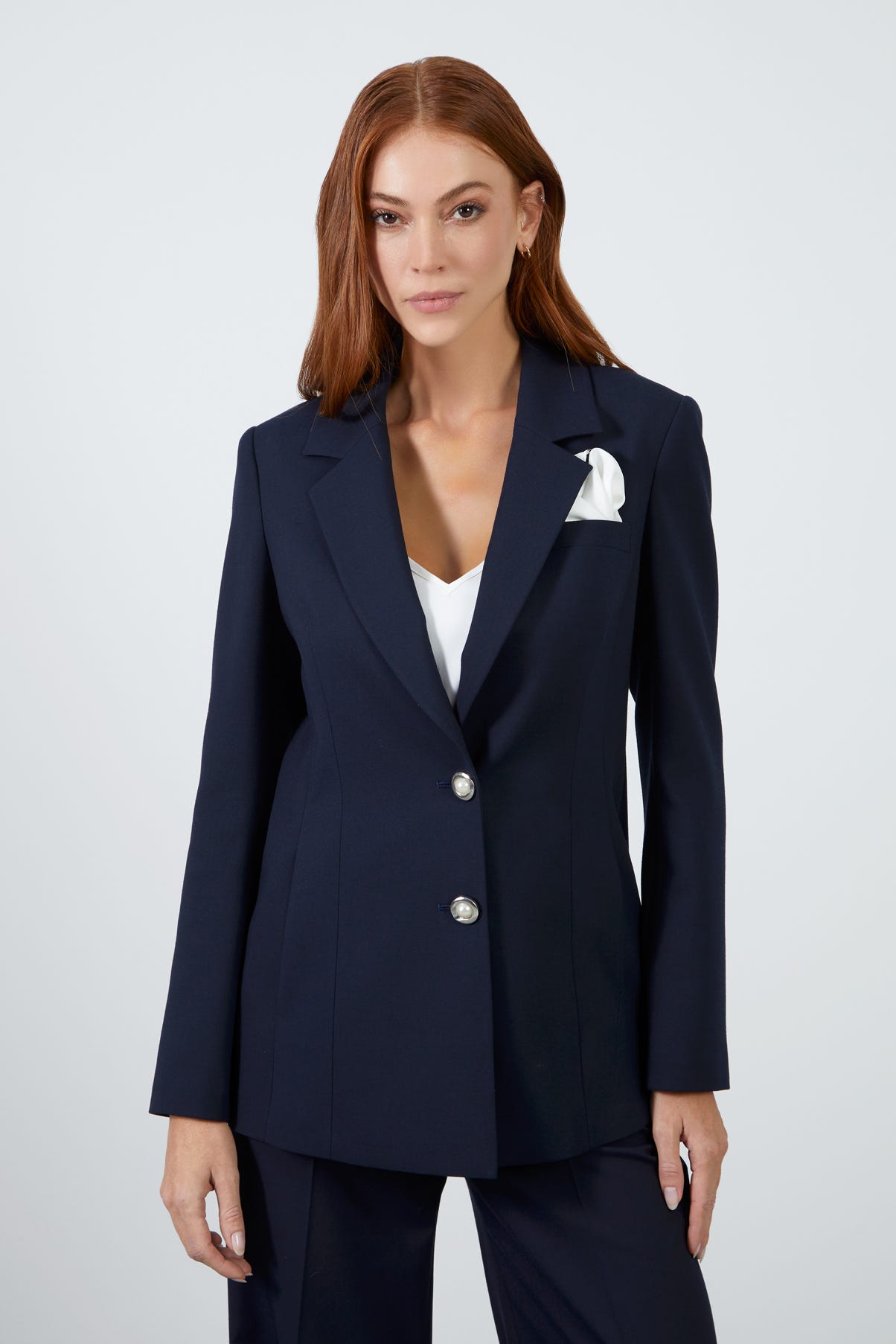 Mono Kapamalı Mendil Detaylı Rahat Kesim Takım