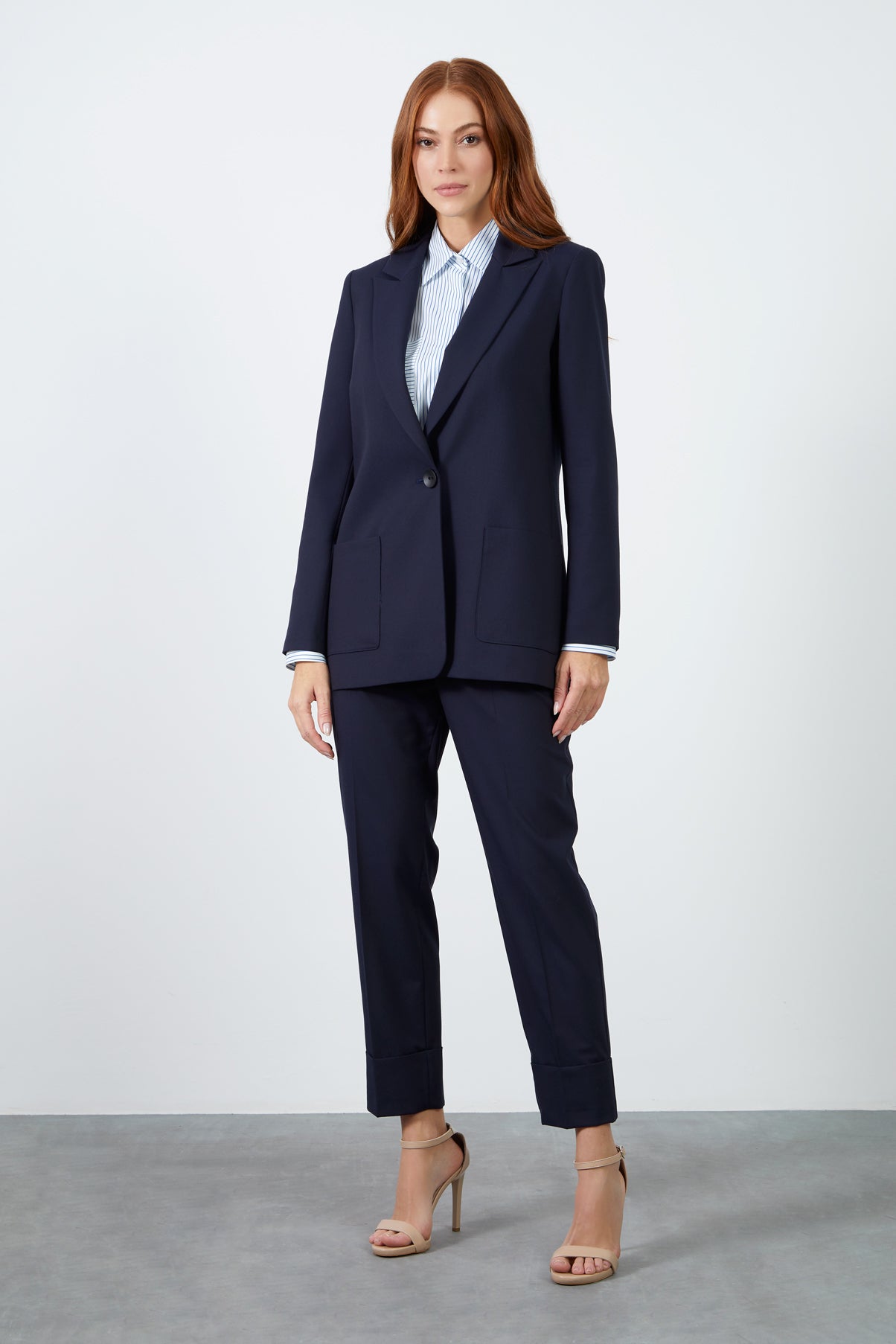 Mono Kapamalı Havuç Pantolonlu Lacivert Takım